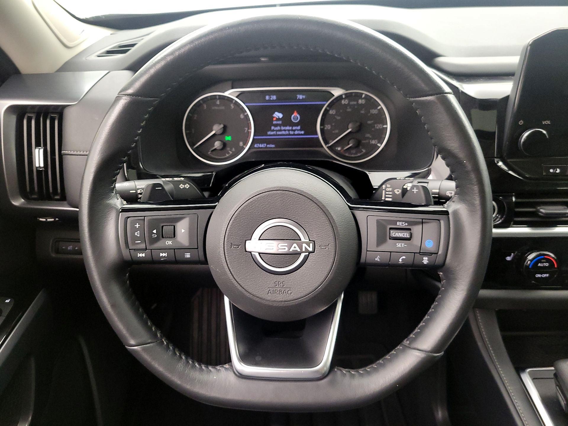 Thumbnail: 2023 Nissan Pathfinder - 10