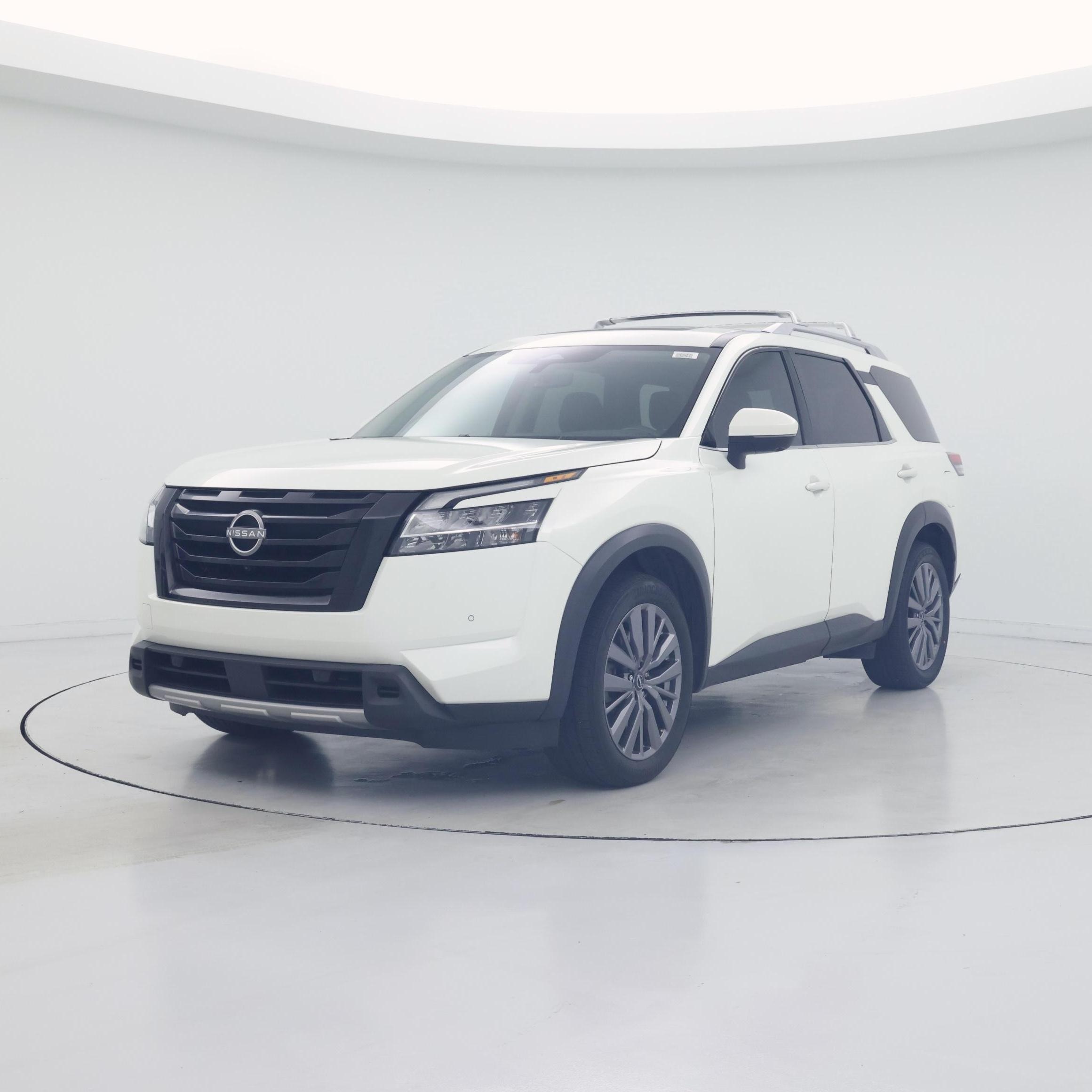 Thumbnail: 2023 Nissan Pathfinder - 4