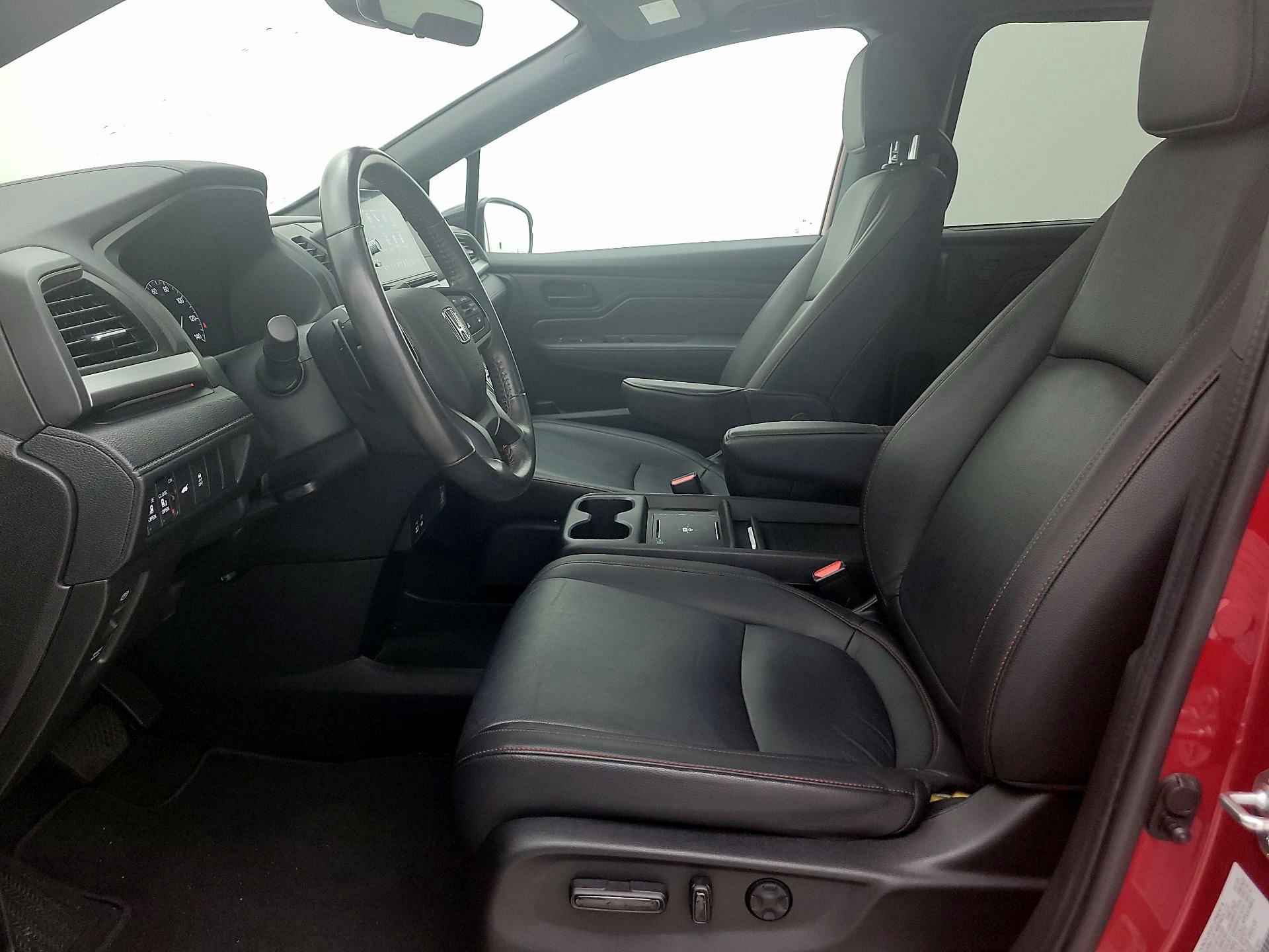 Thumbnail: 2025 Honda Odyssey - 11