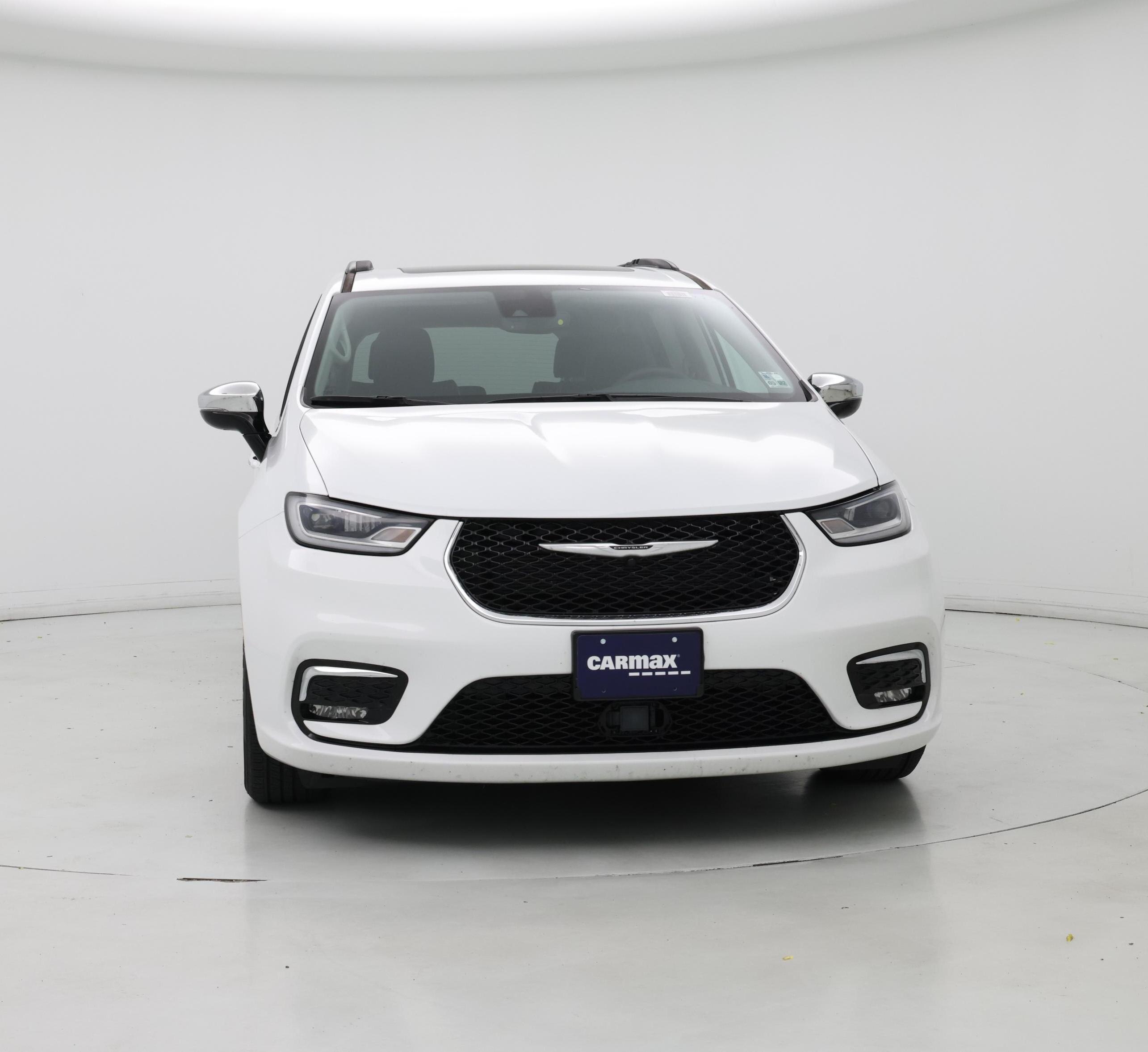 Thumbnail: 2023 Chrysler Pacifica - 5