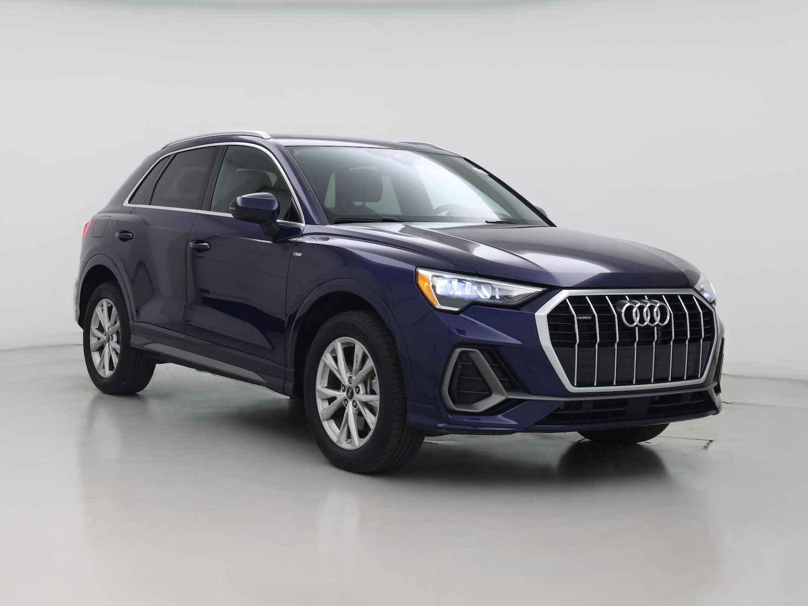 2022 Audi Q3