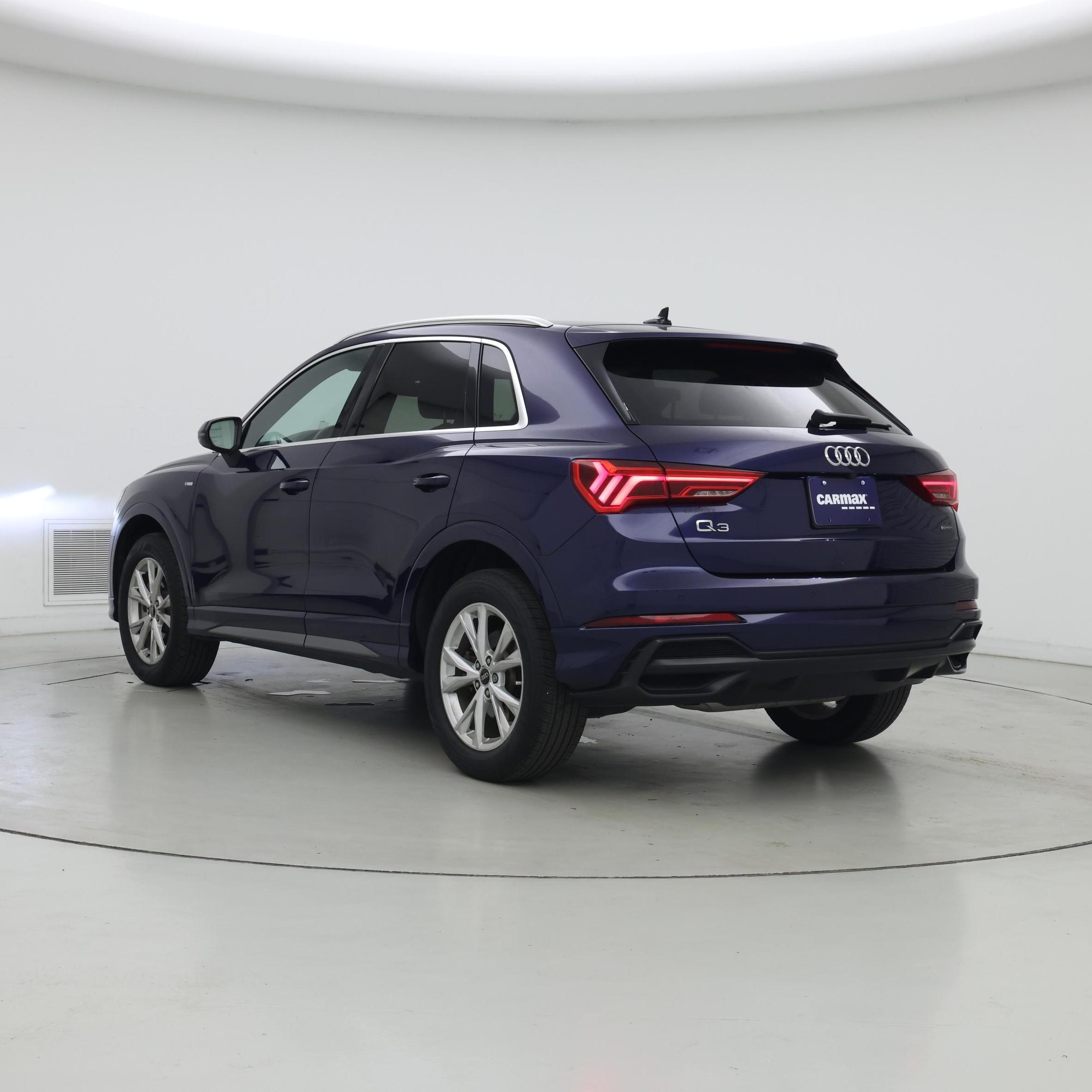Thumbnail: 2022 Audi Q3 - 2