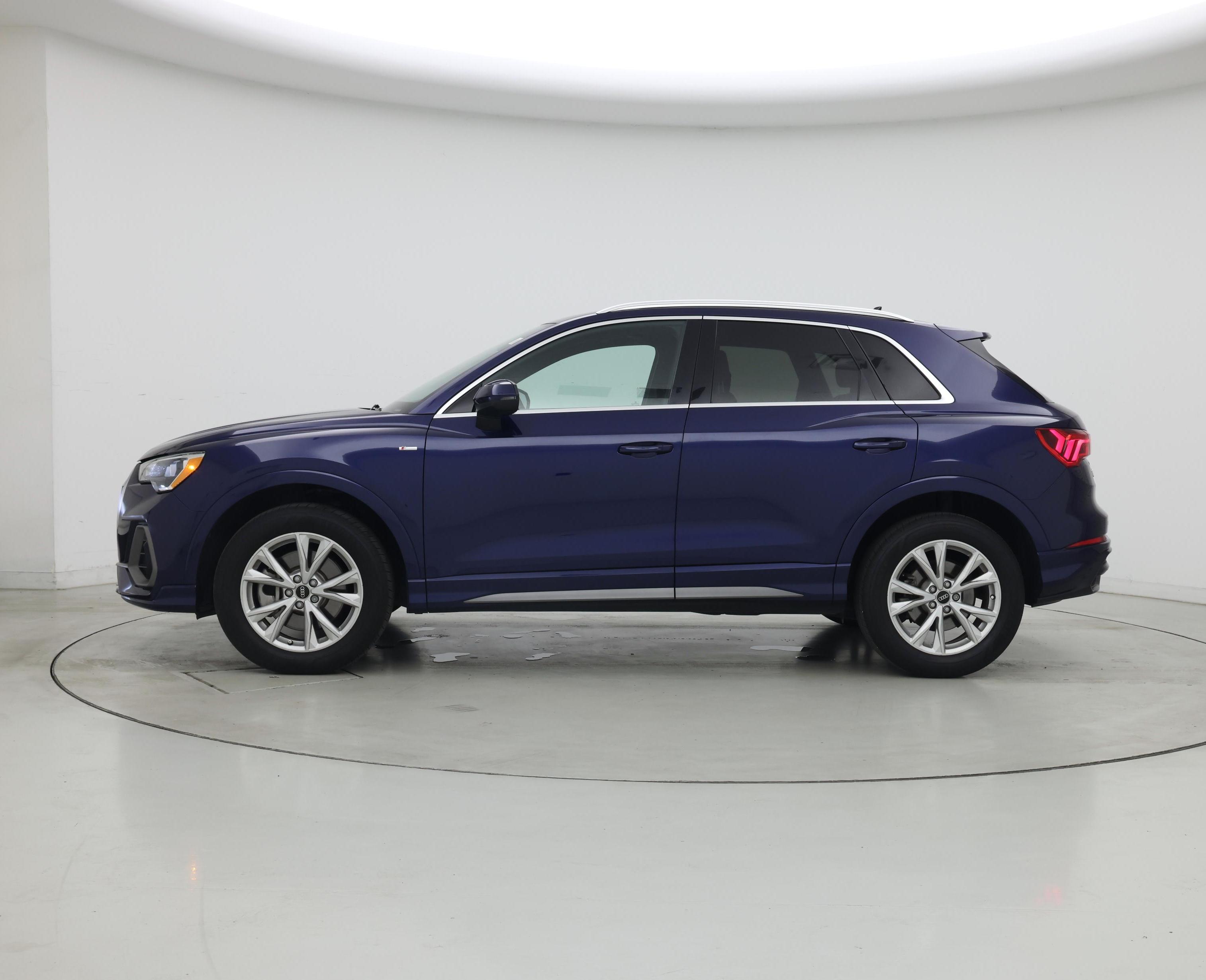 Thumbnail: 2022 Audi Q3 - 3