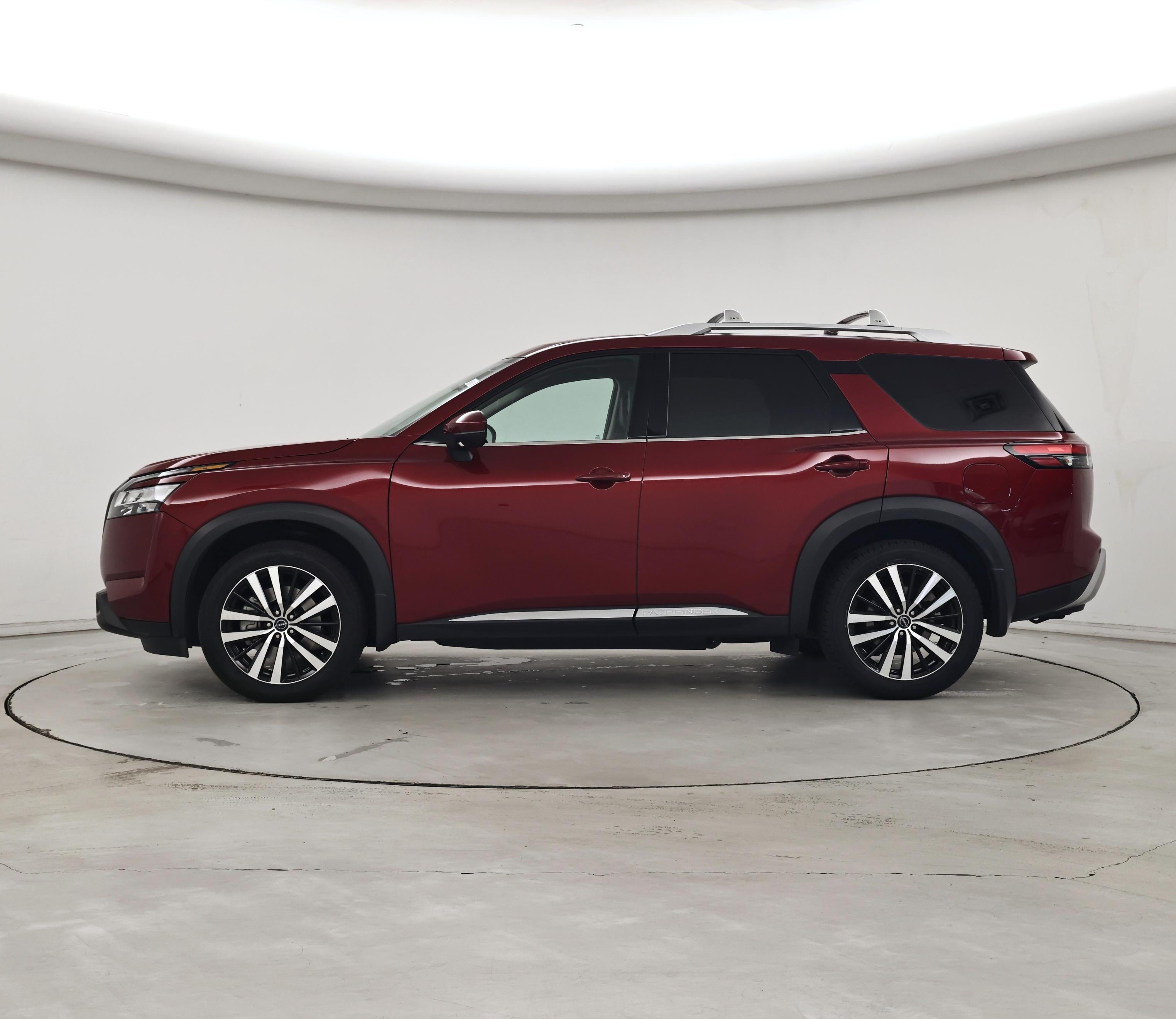 Thumbnail: 2024 Nissan Pathfinder - 3