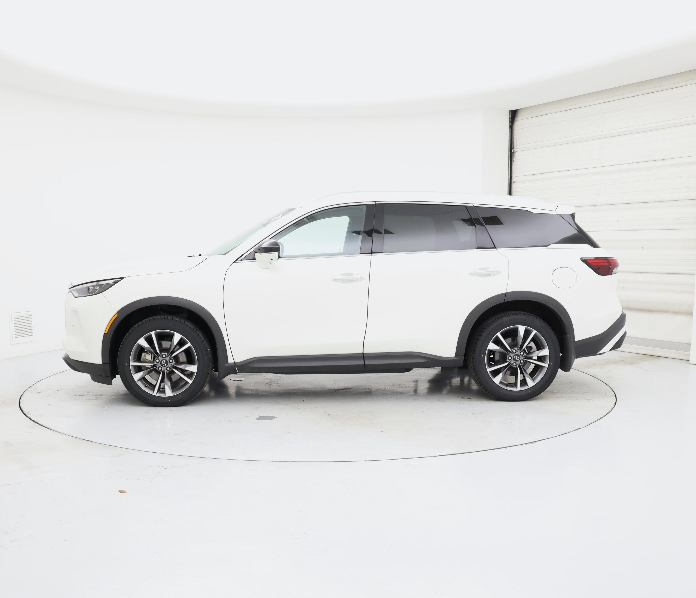 Thumbnail: 2023 INFINITI QX60 - 3