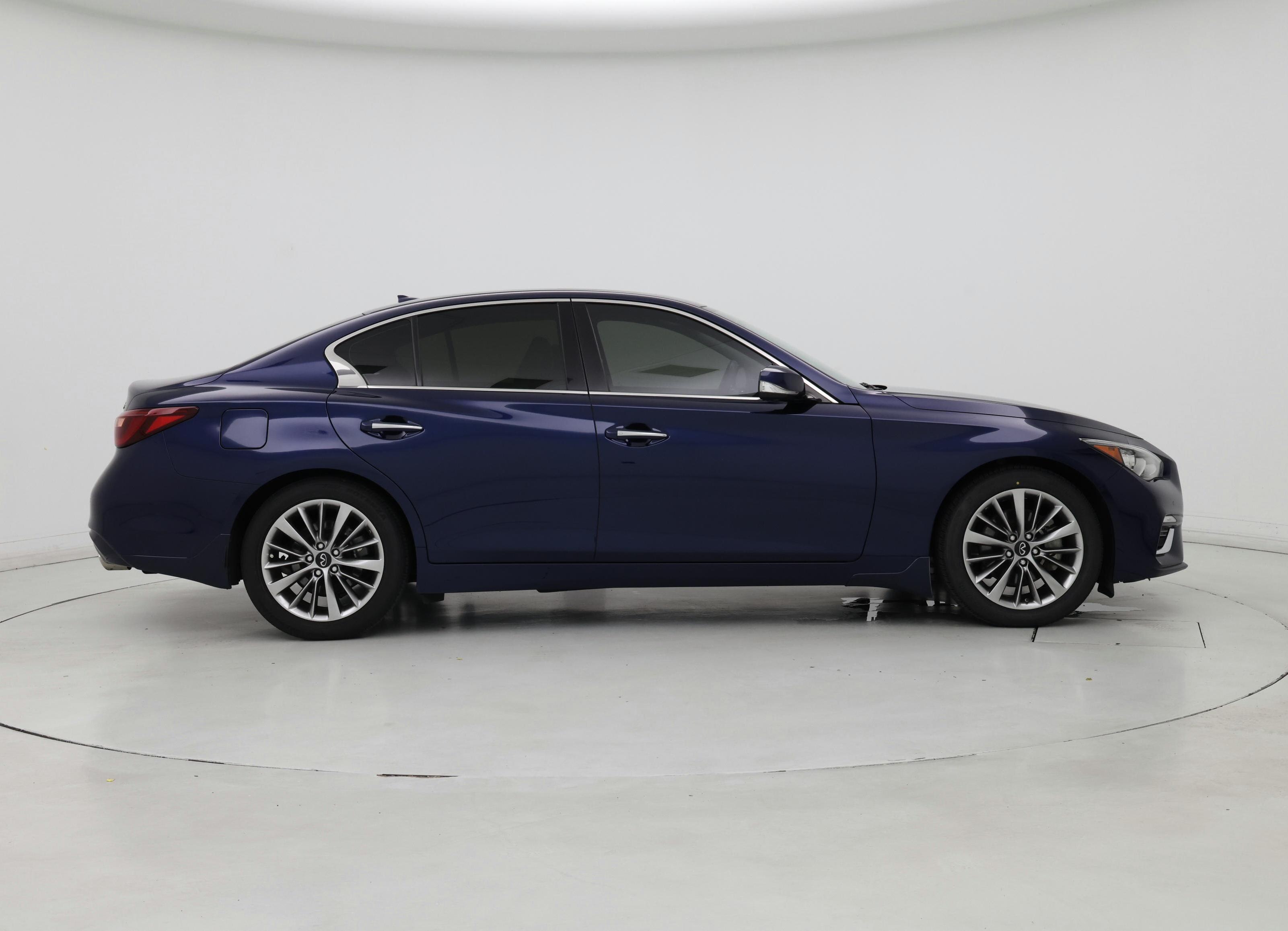 Thumbnail: 2023 INFINITI Q50 - 7