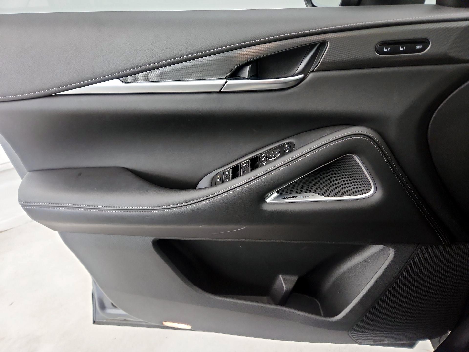 Thumbnail: 2023 INFINITI QX60 - 12
