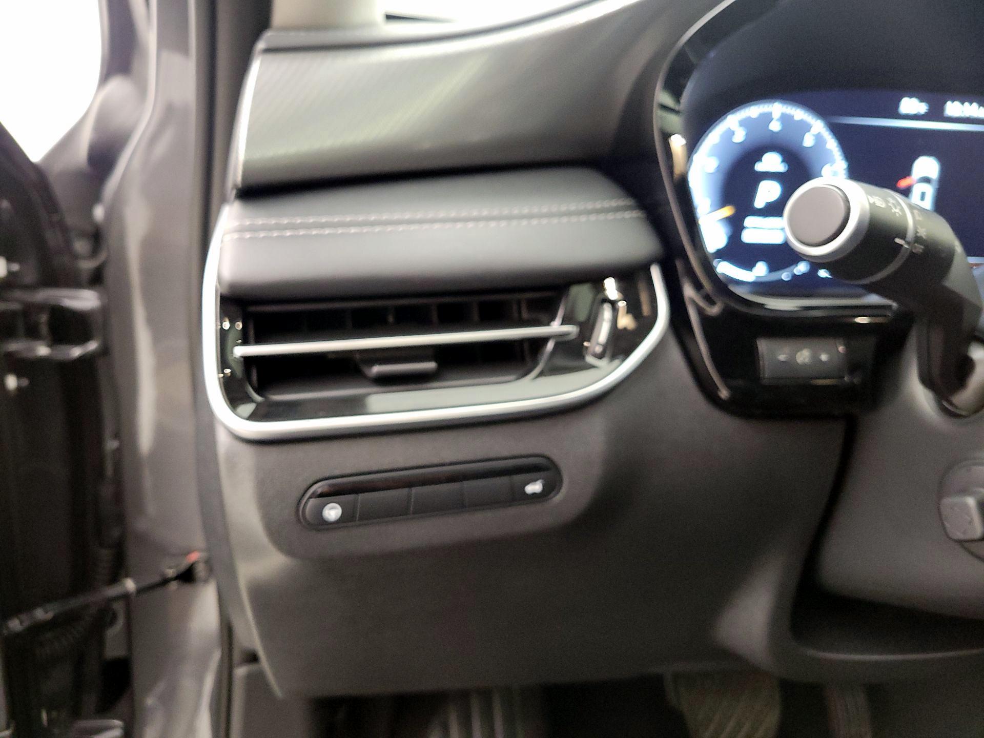Thumbnail: 2023 INFINITI QX60 - 13