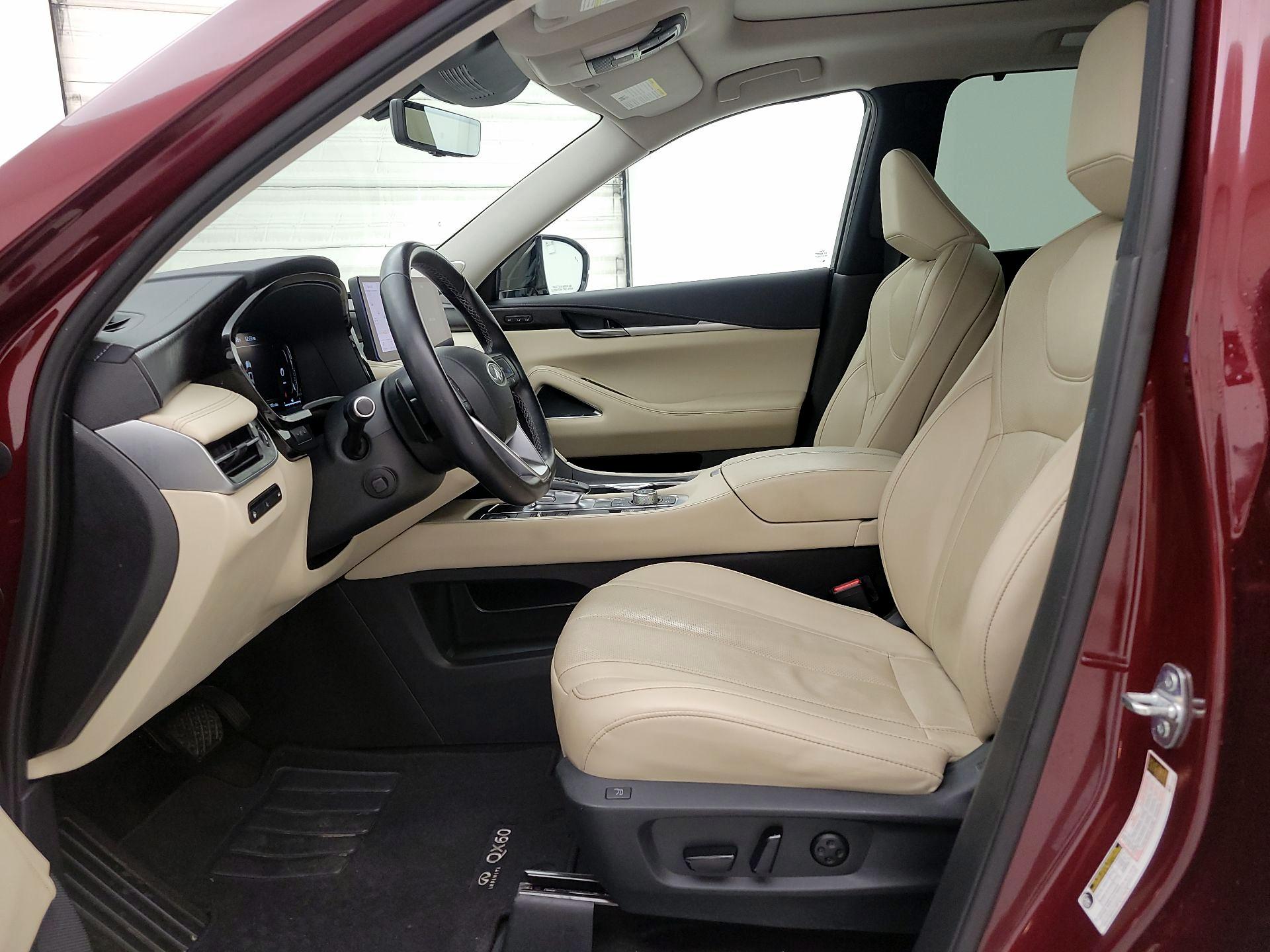 Thumbnail: 2023 INFINITI QX60 - 11