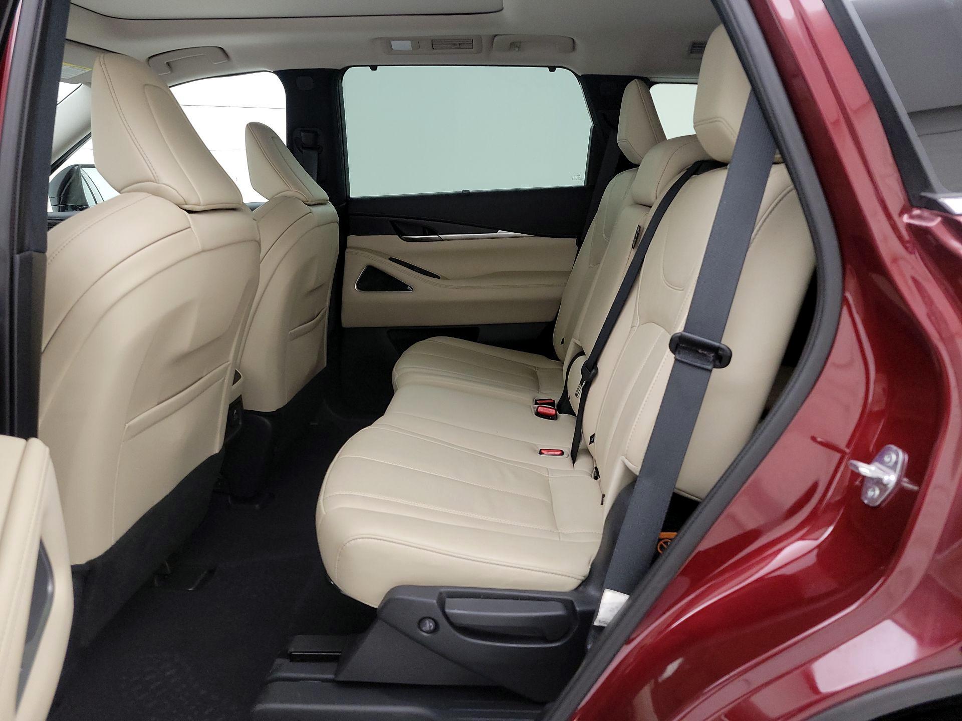 Thumbnail: 2023 INFINITI QX60 - 20