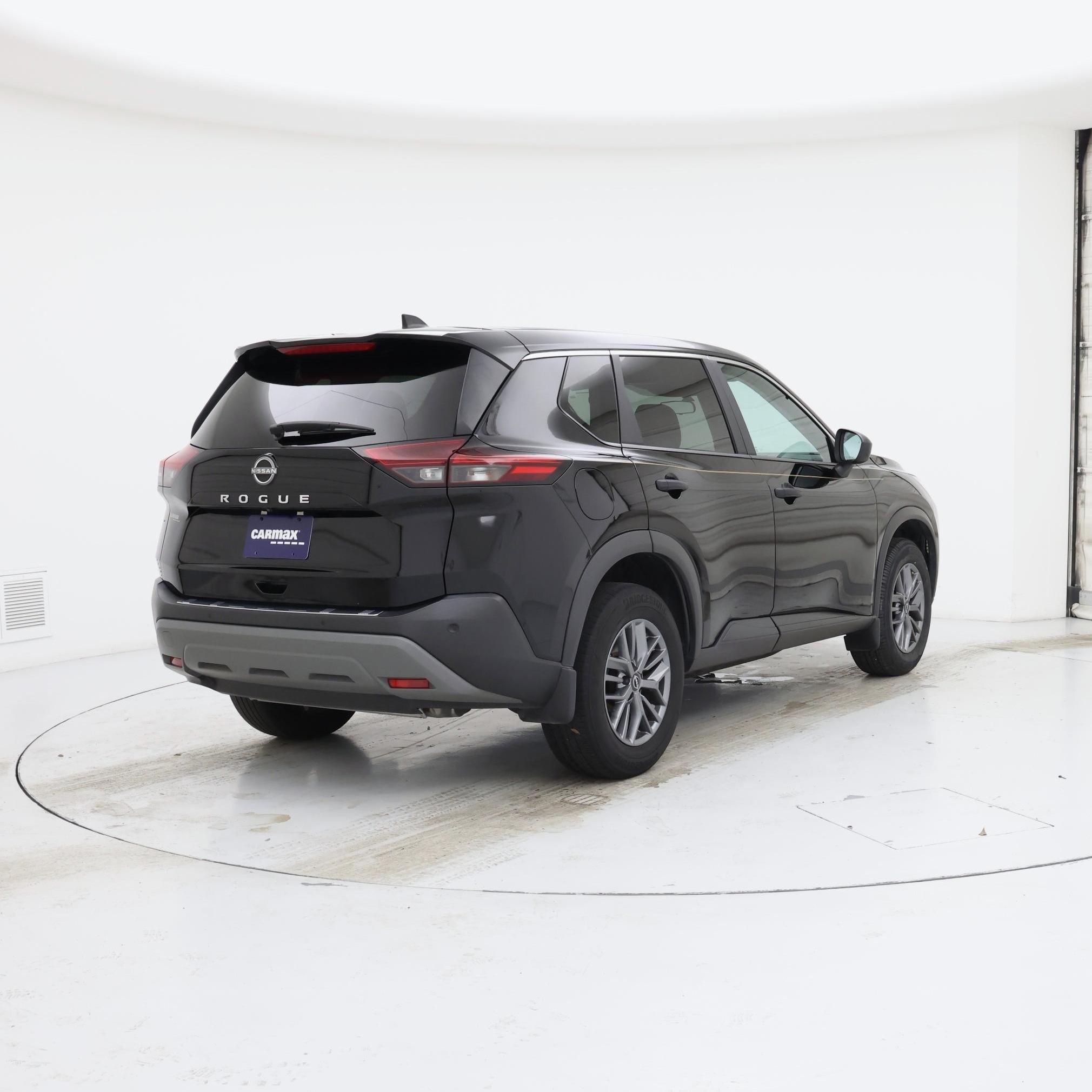 Thumbnail: 2023 Nissan Rogue - 8
