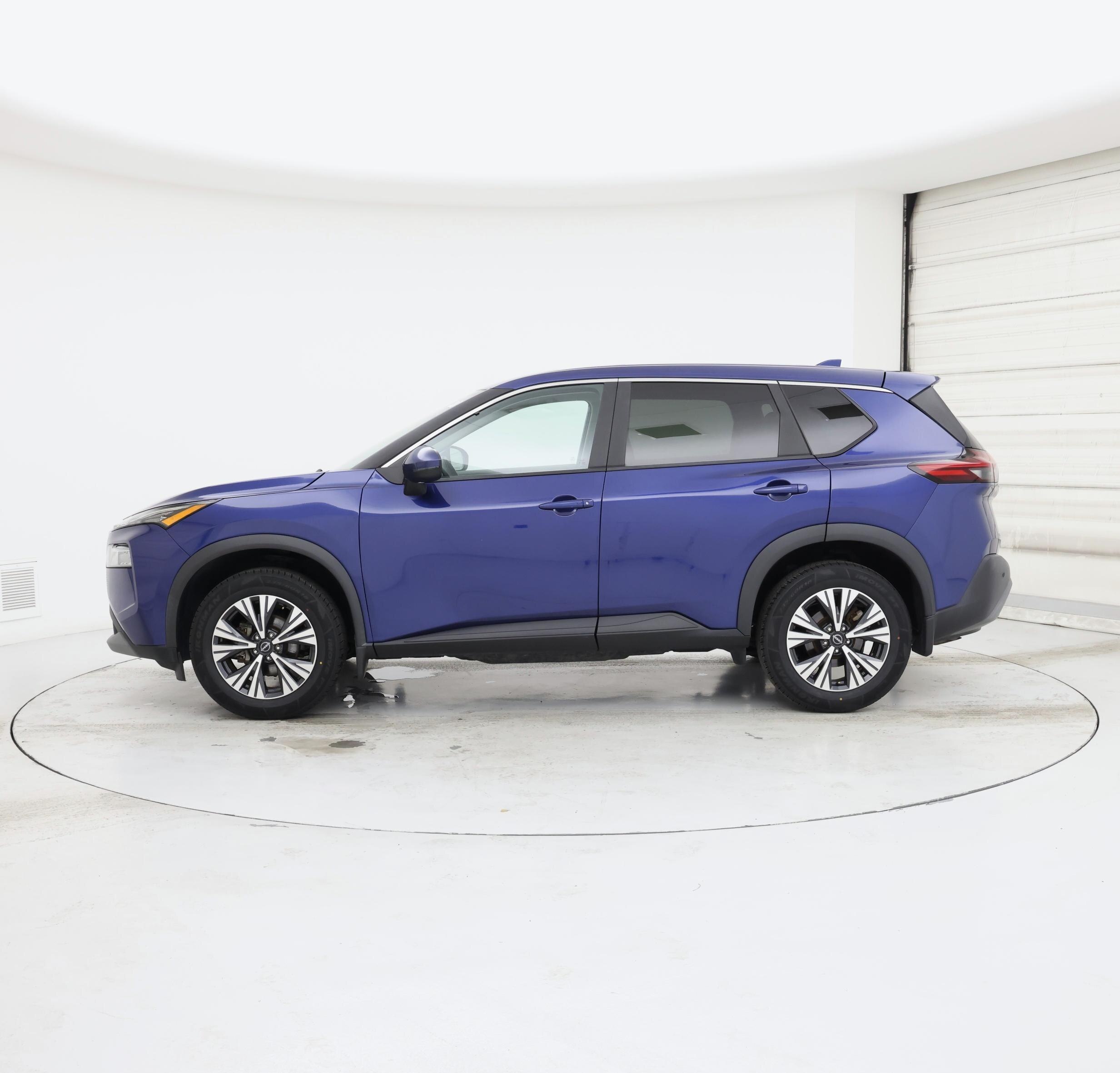 Thumbnail: 2023 Nissan Rogue - 3
