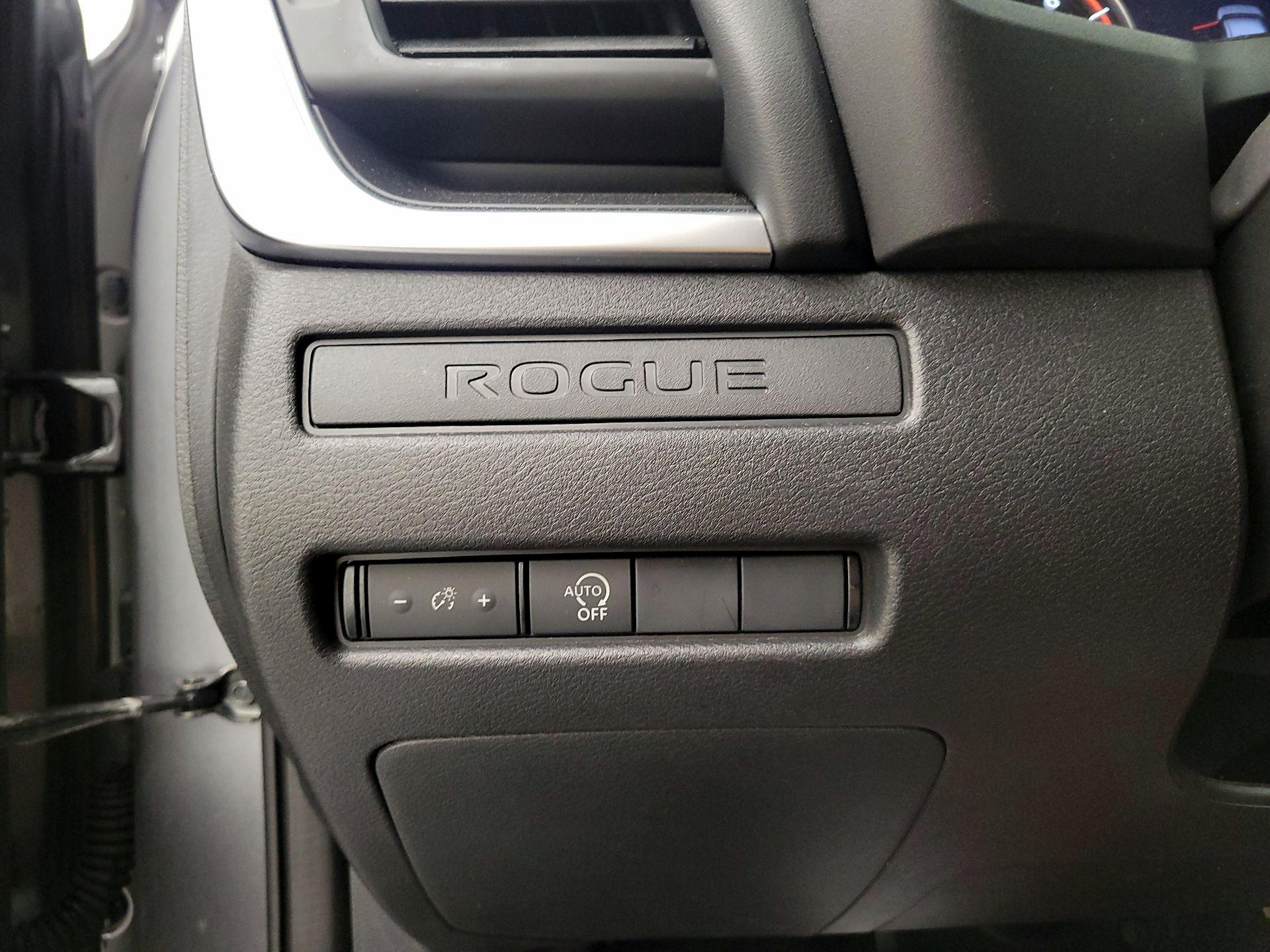 Thumbnail: 2023 Nissan Rogue - 13