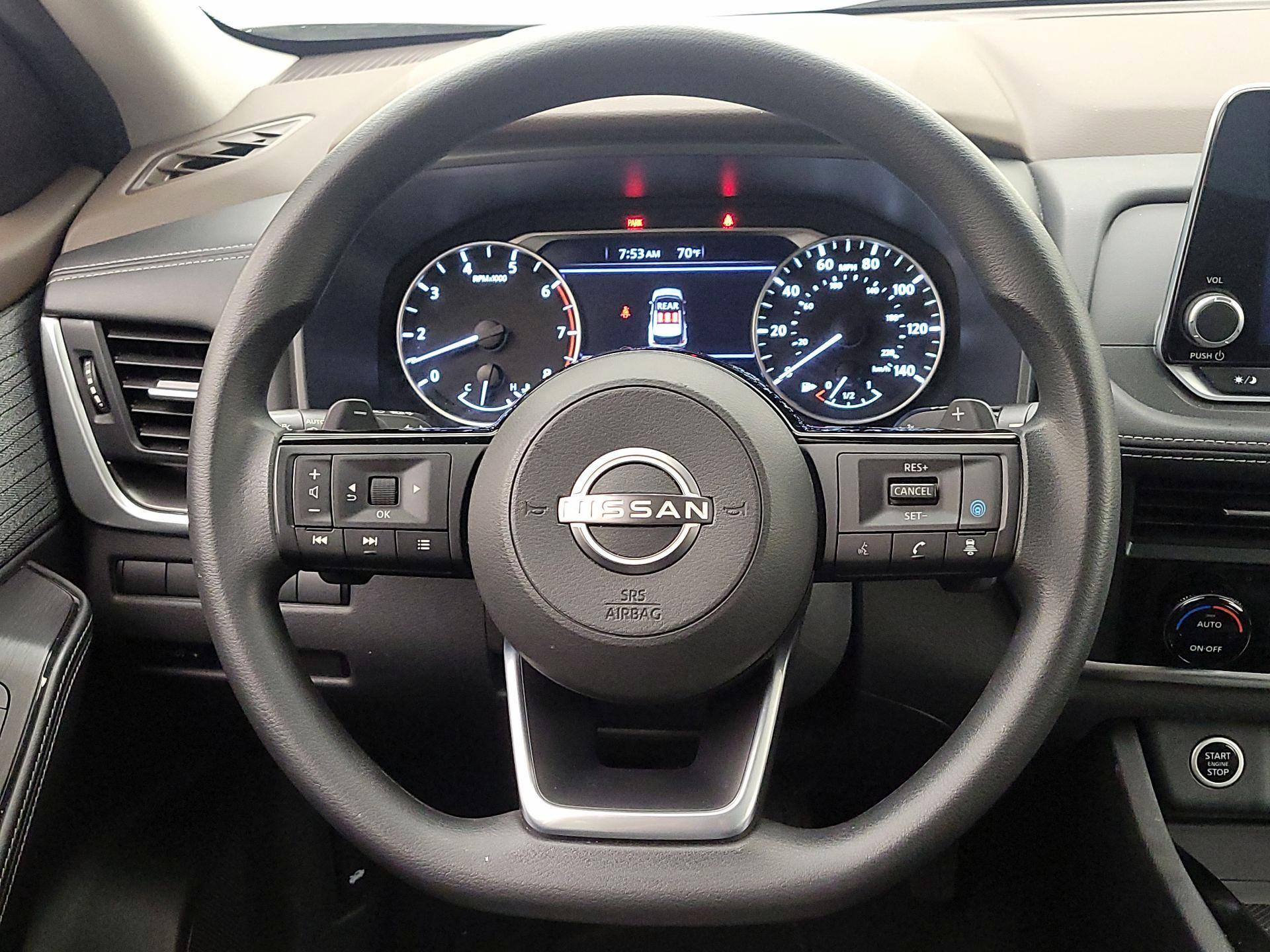 Thumbnail: 2023 Nissan Rogue - 10