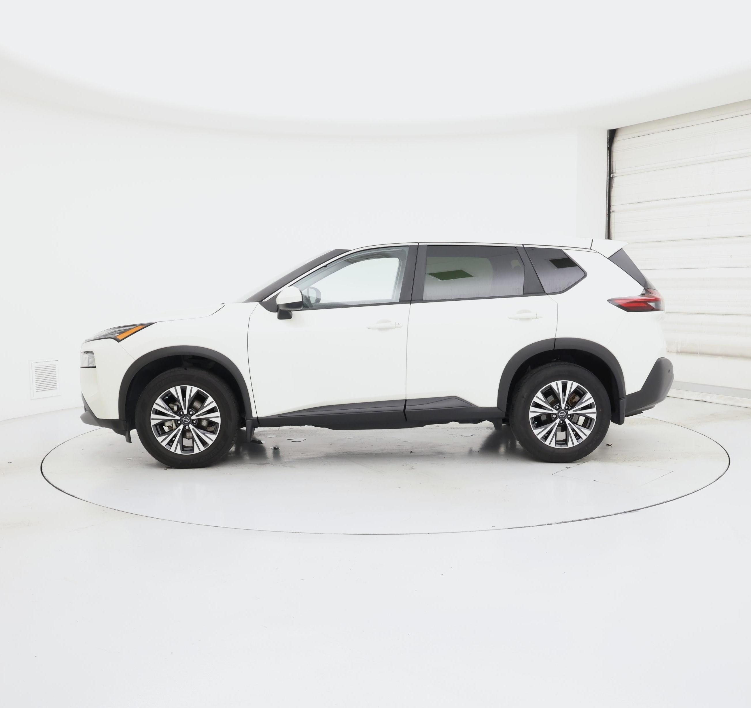 Thumbnail: 2023 Nissan Rogue - 3