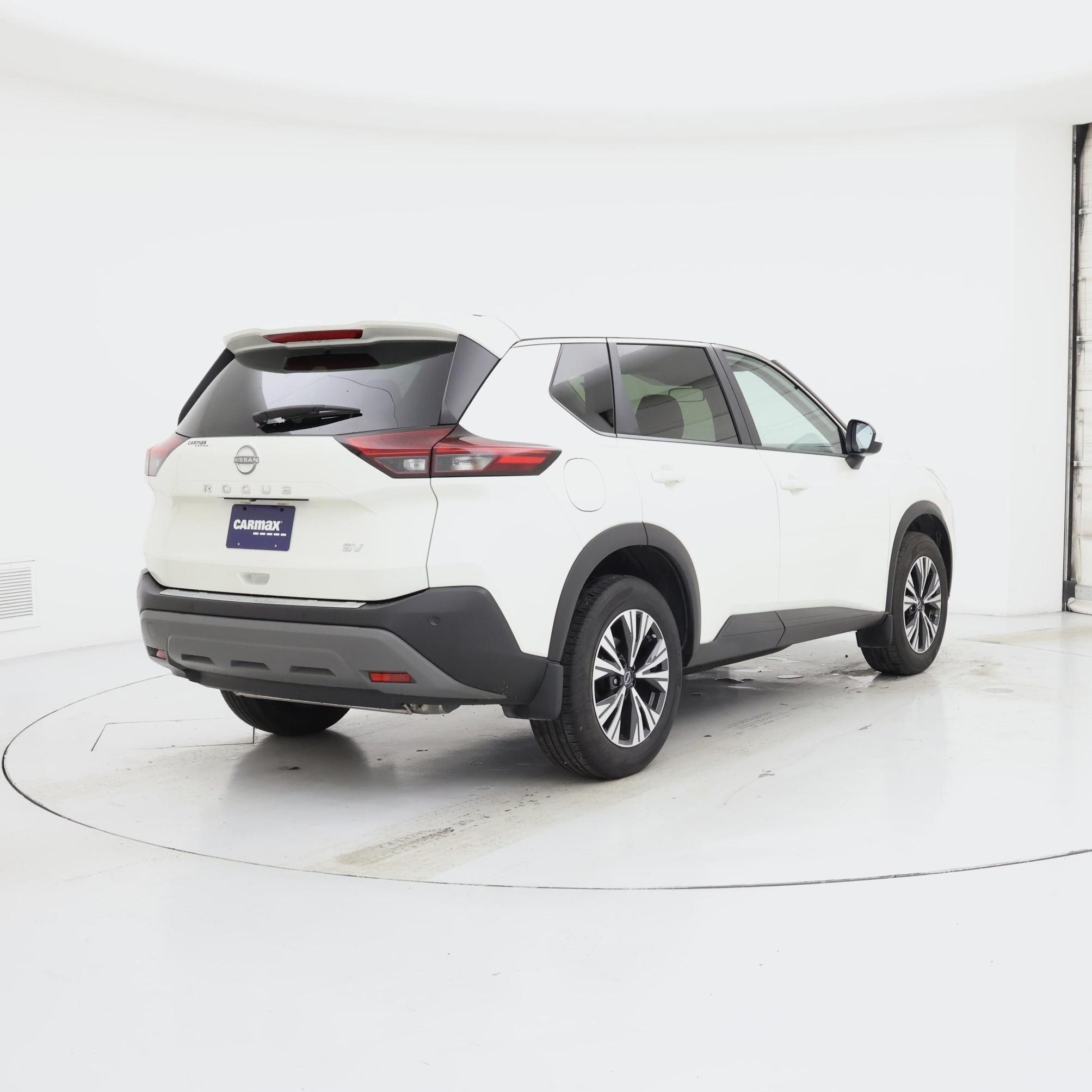 Thumbnail: 2023 Nissan Rogue - 8