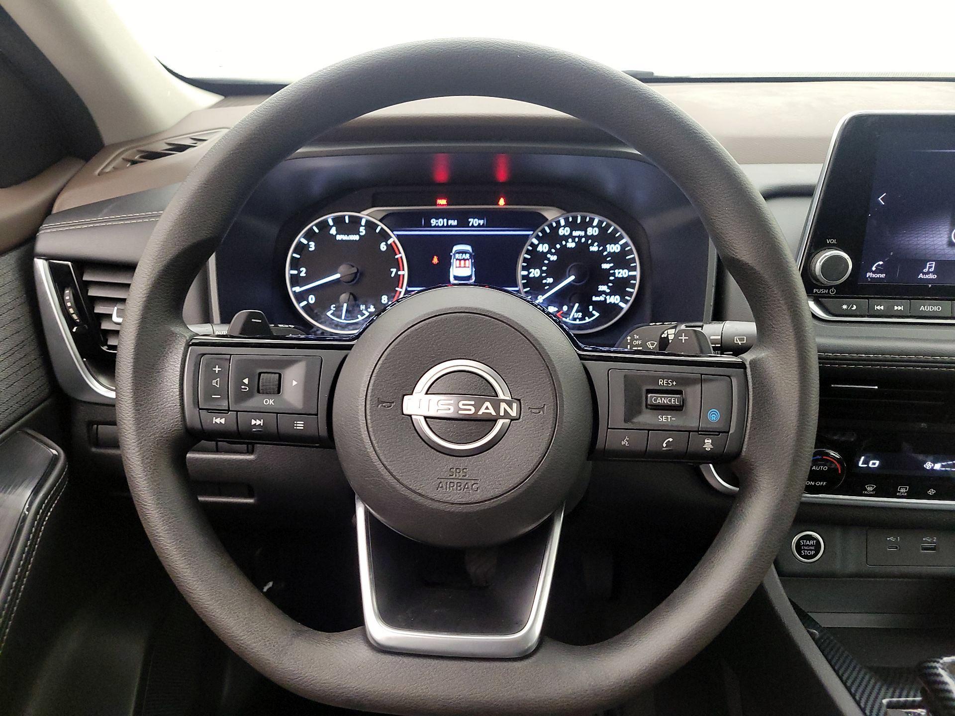 Thumbnail: 2023 Nissan Rogue - 10