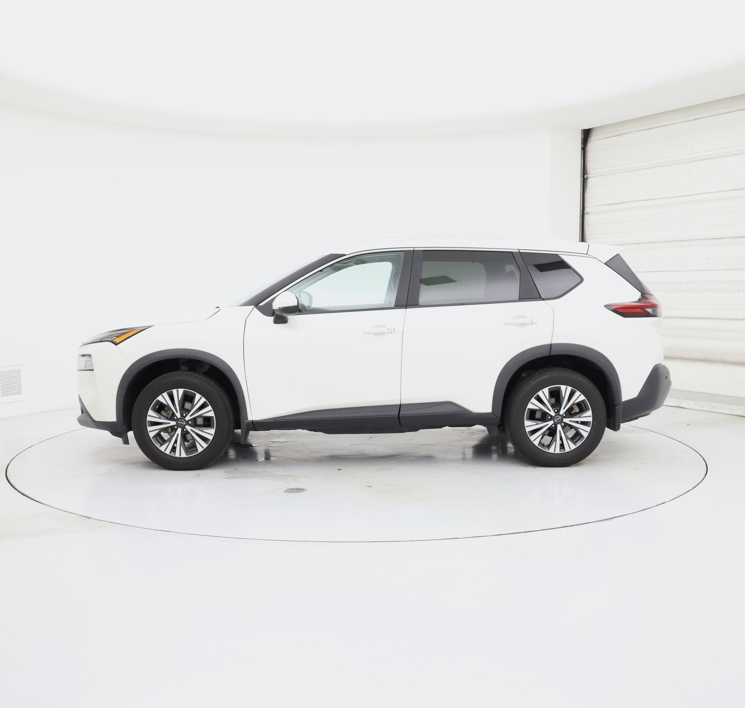 Thumbnail: 2023 Nissan Rogue - 3