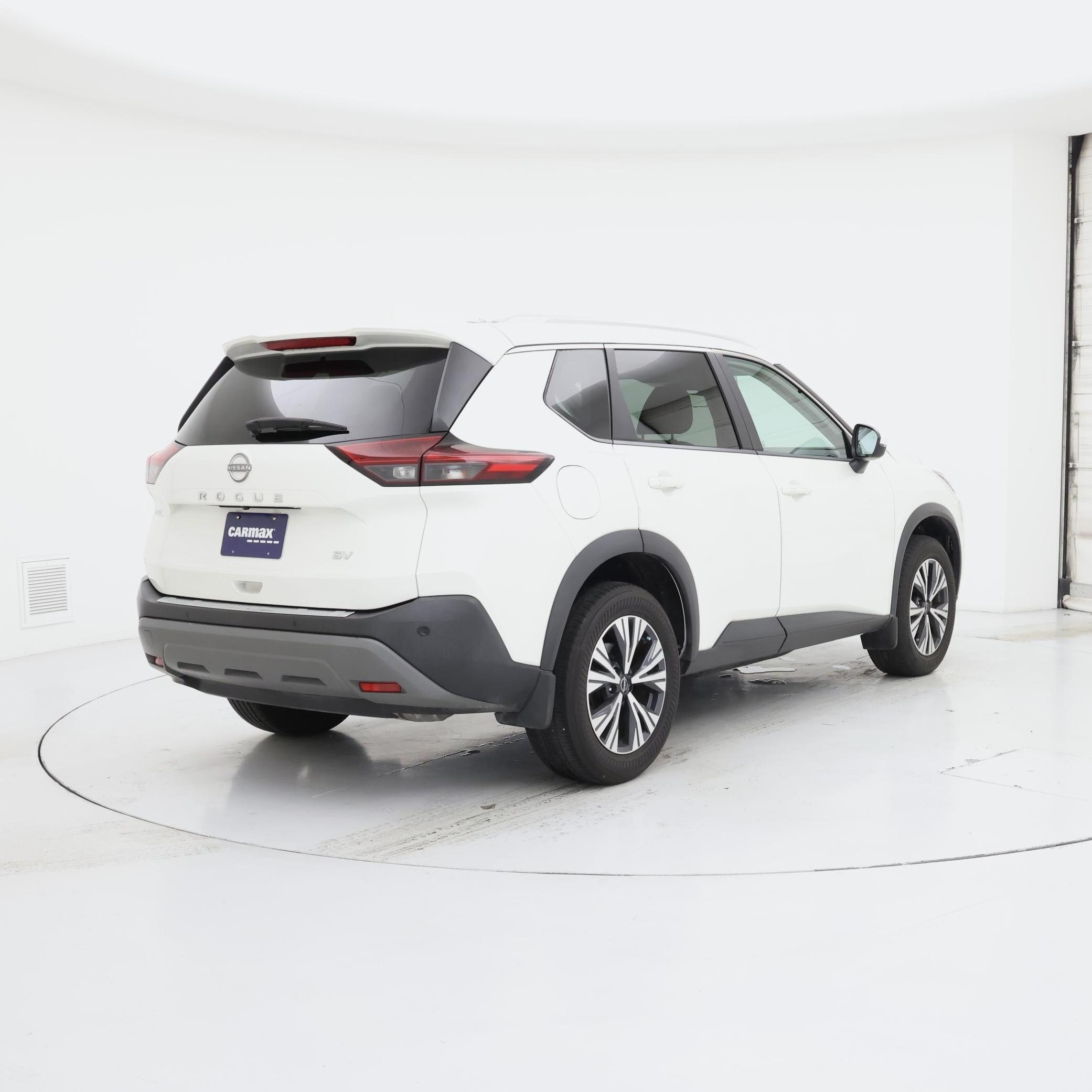 Thumbnail: 2023 Nissan Rogue - 8