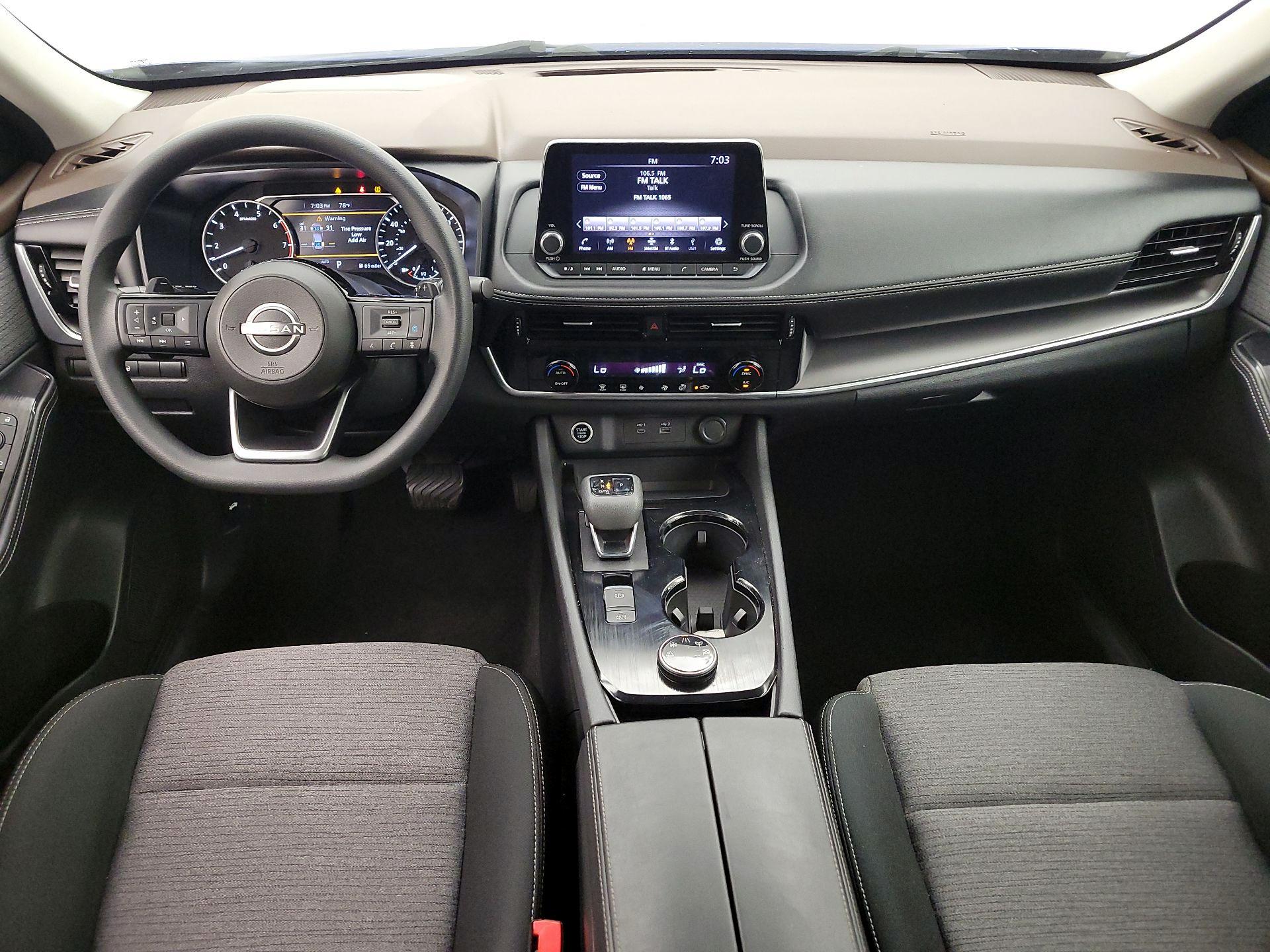 Thumbnail: 2022 Nissan Rogue - 9