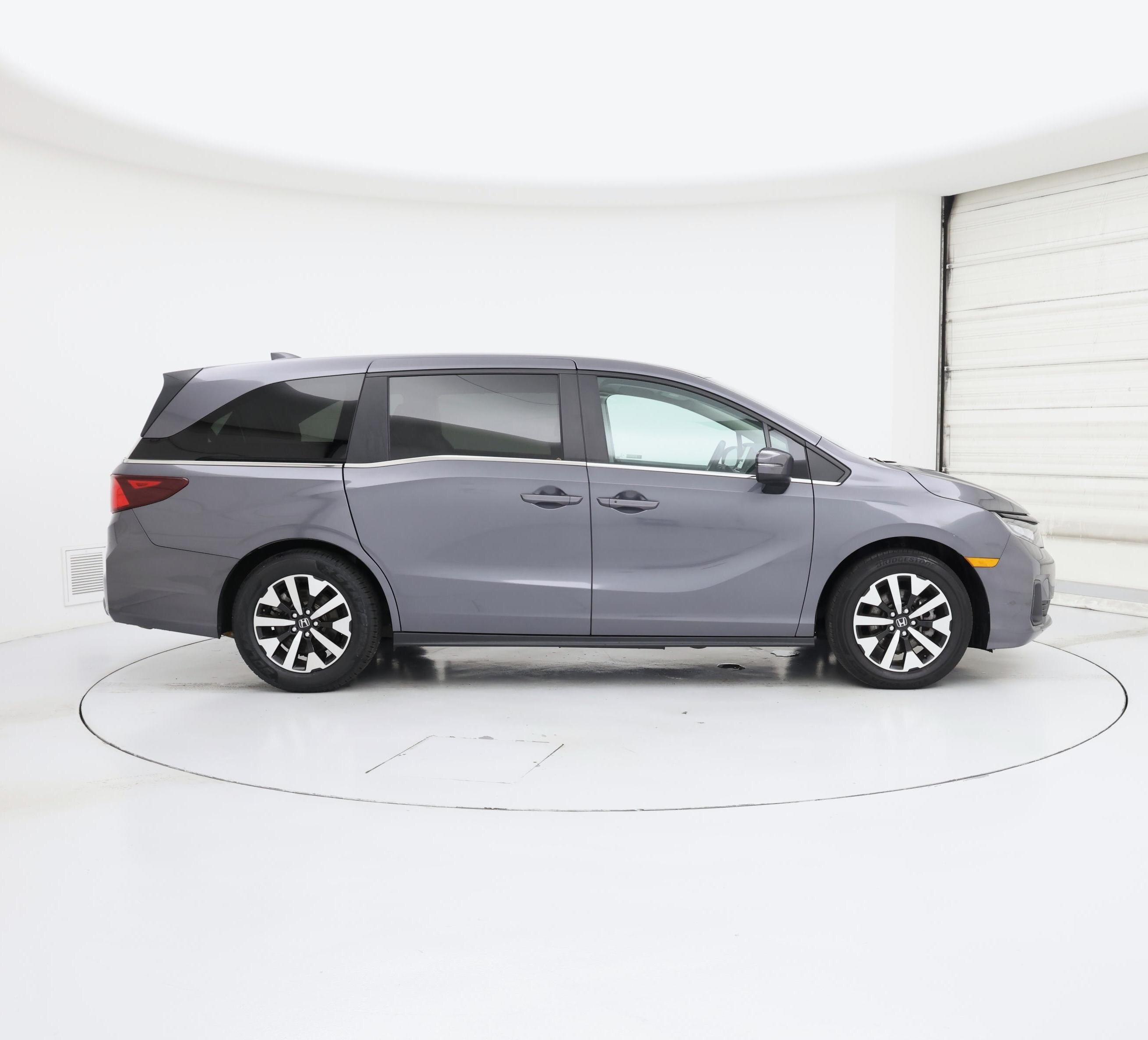 Thumbnail: 2025 Honda Odyssey - 7