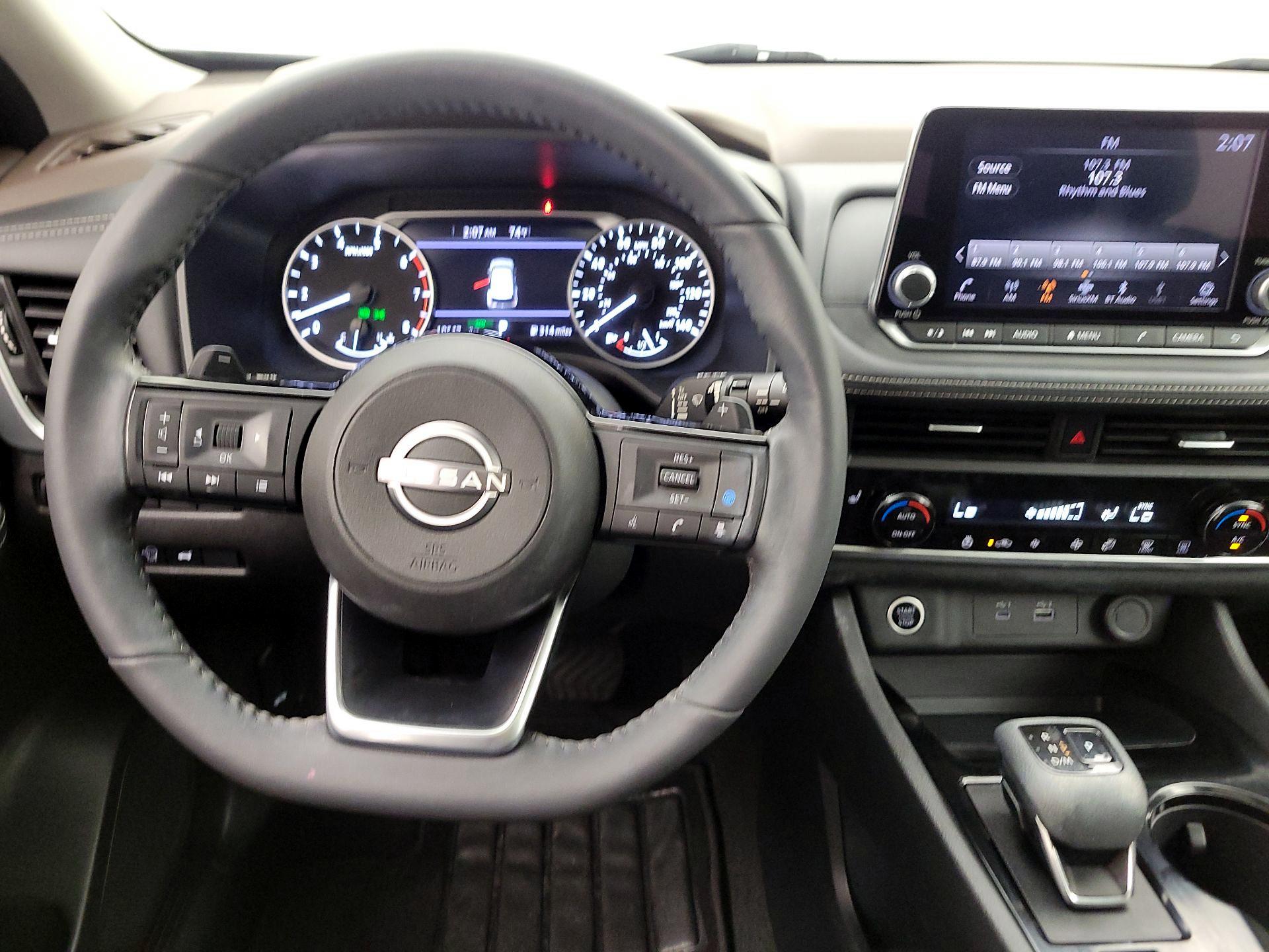 Thumbnail: 2023 Nissan Rogue - 10