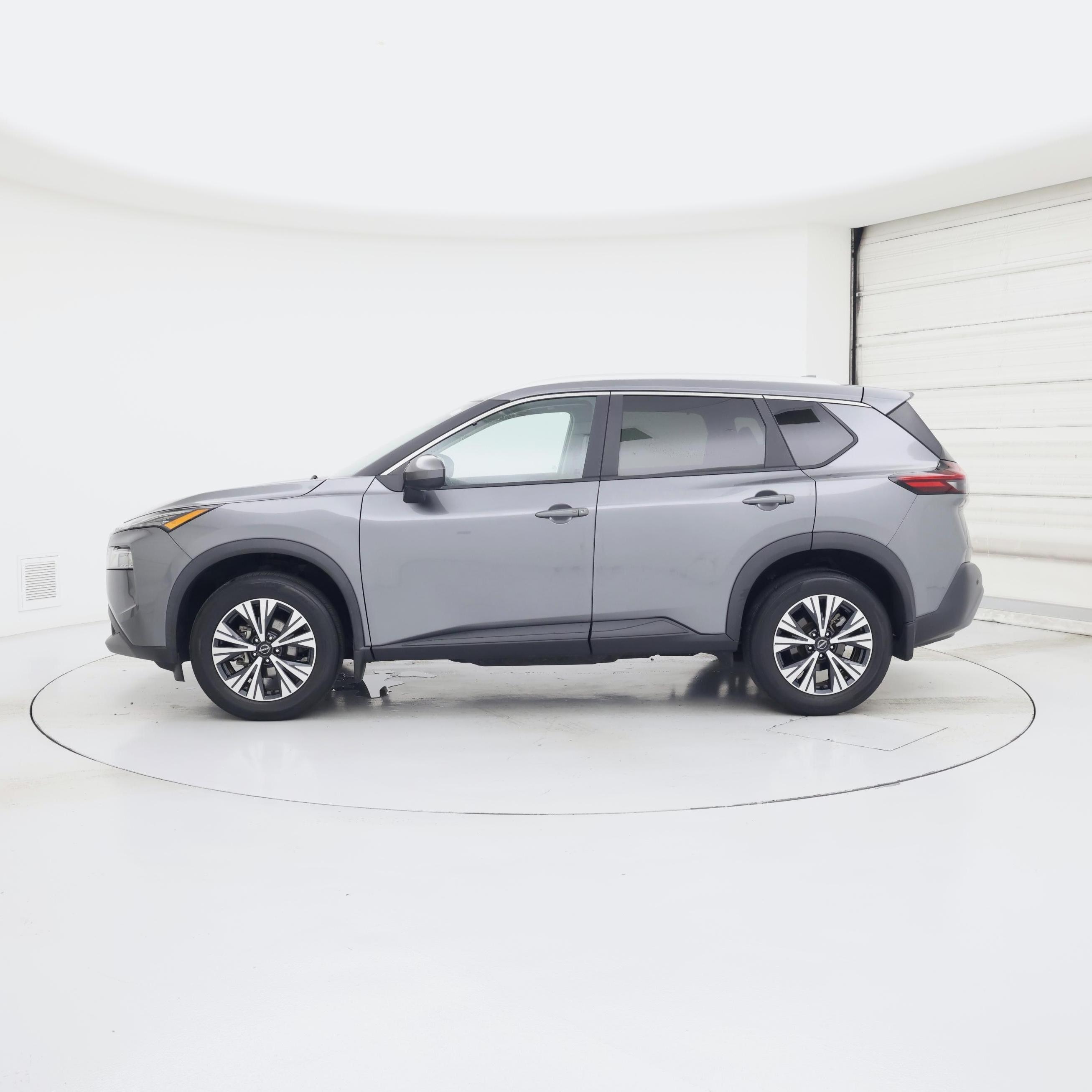Thumbnail: 2023 Nissan Rogue - 3