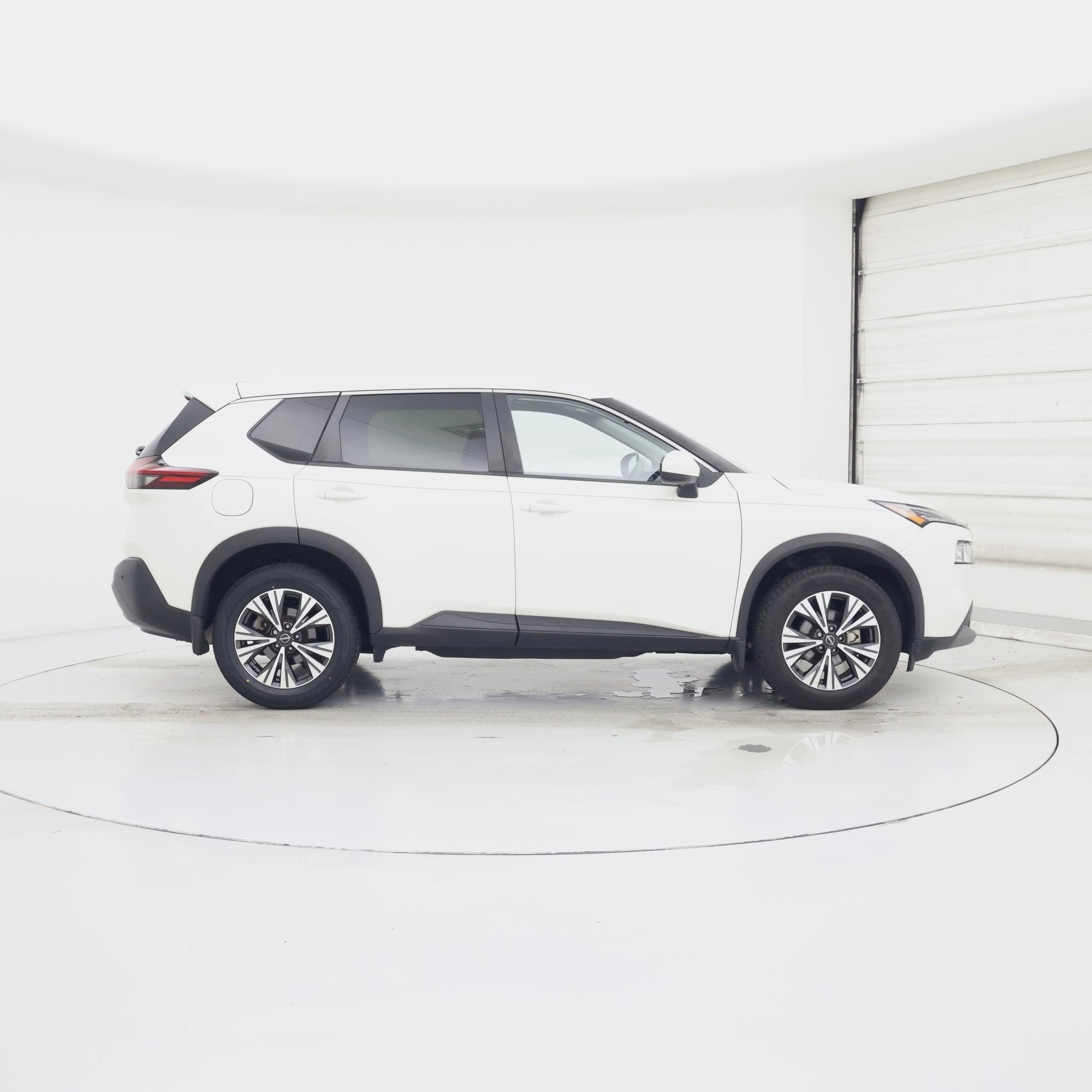Thumbnail: 2023 Nissan Rogue - 7