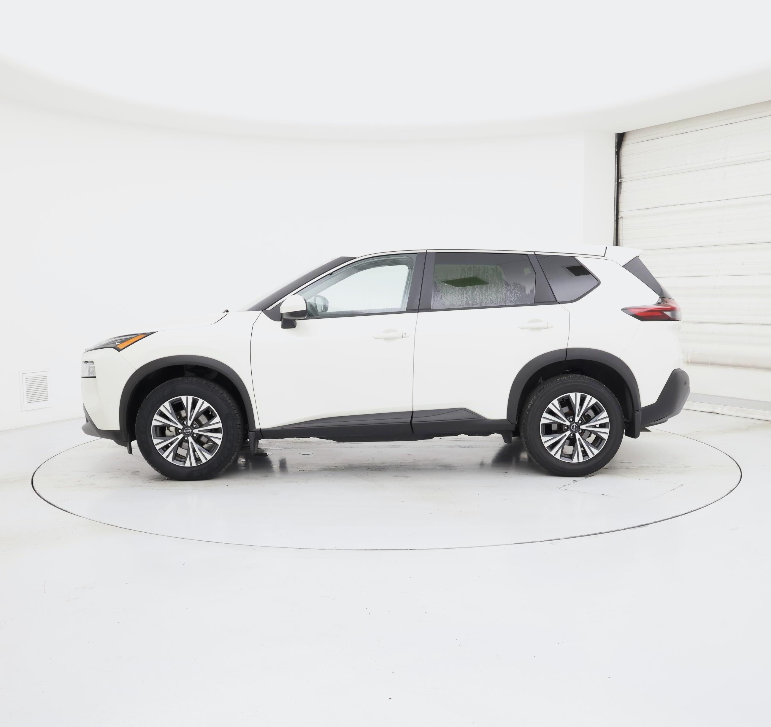 Thumbnail: 2023 Nissan Rogue - 3