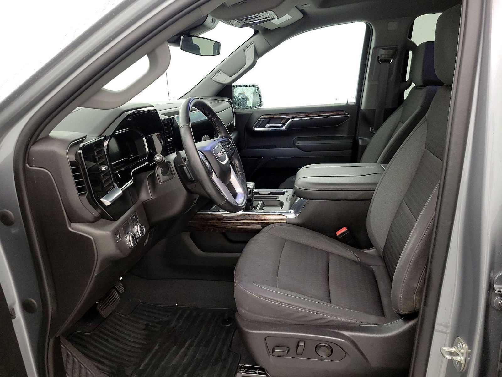 2023 GMC Sierra 1500 Elevation - Photo 10