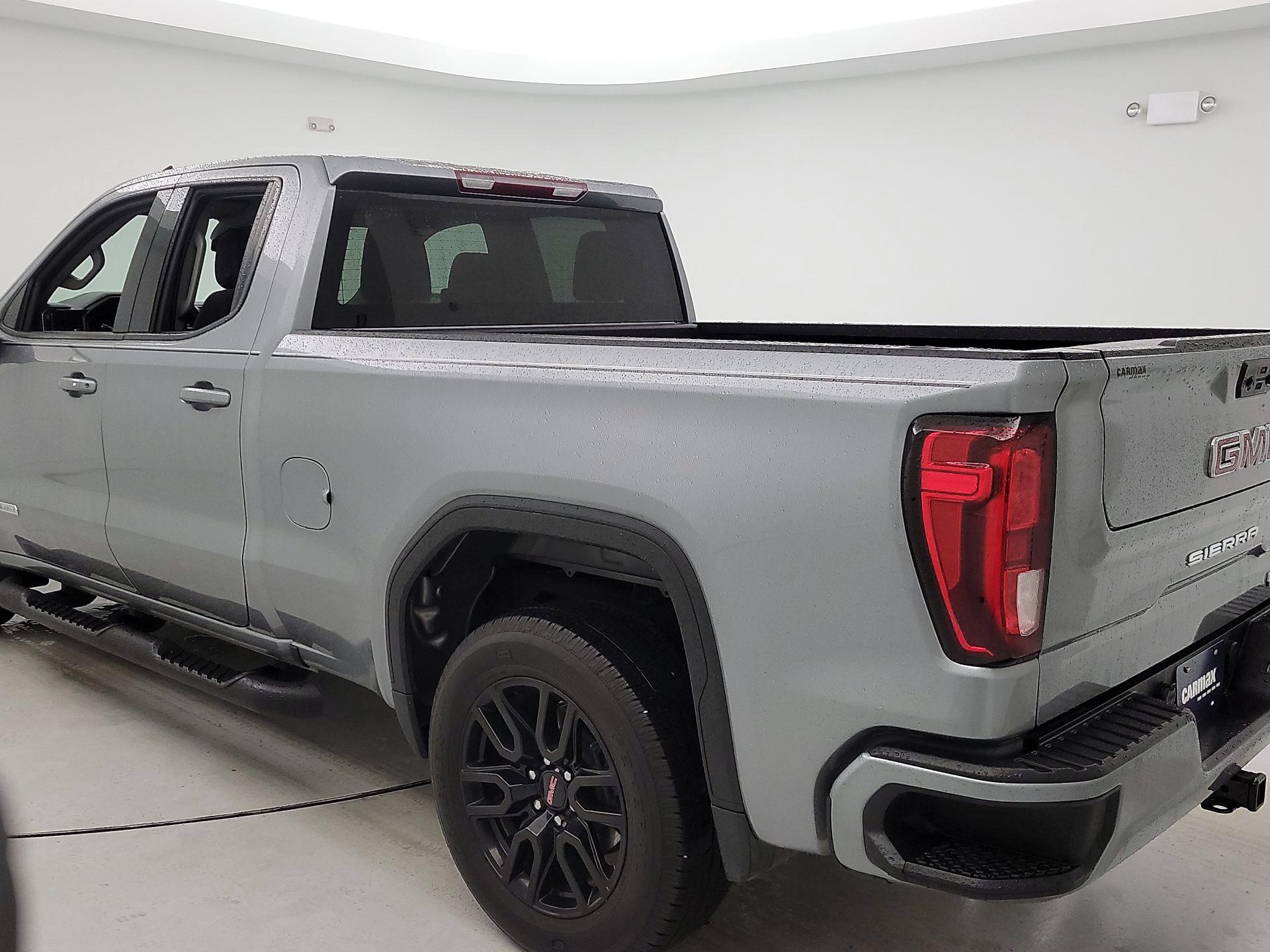 Thumbnail: 2023 GMC Sierra 1500 - 7