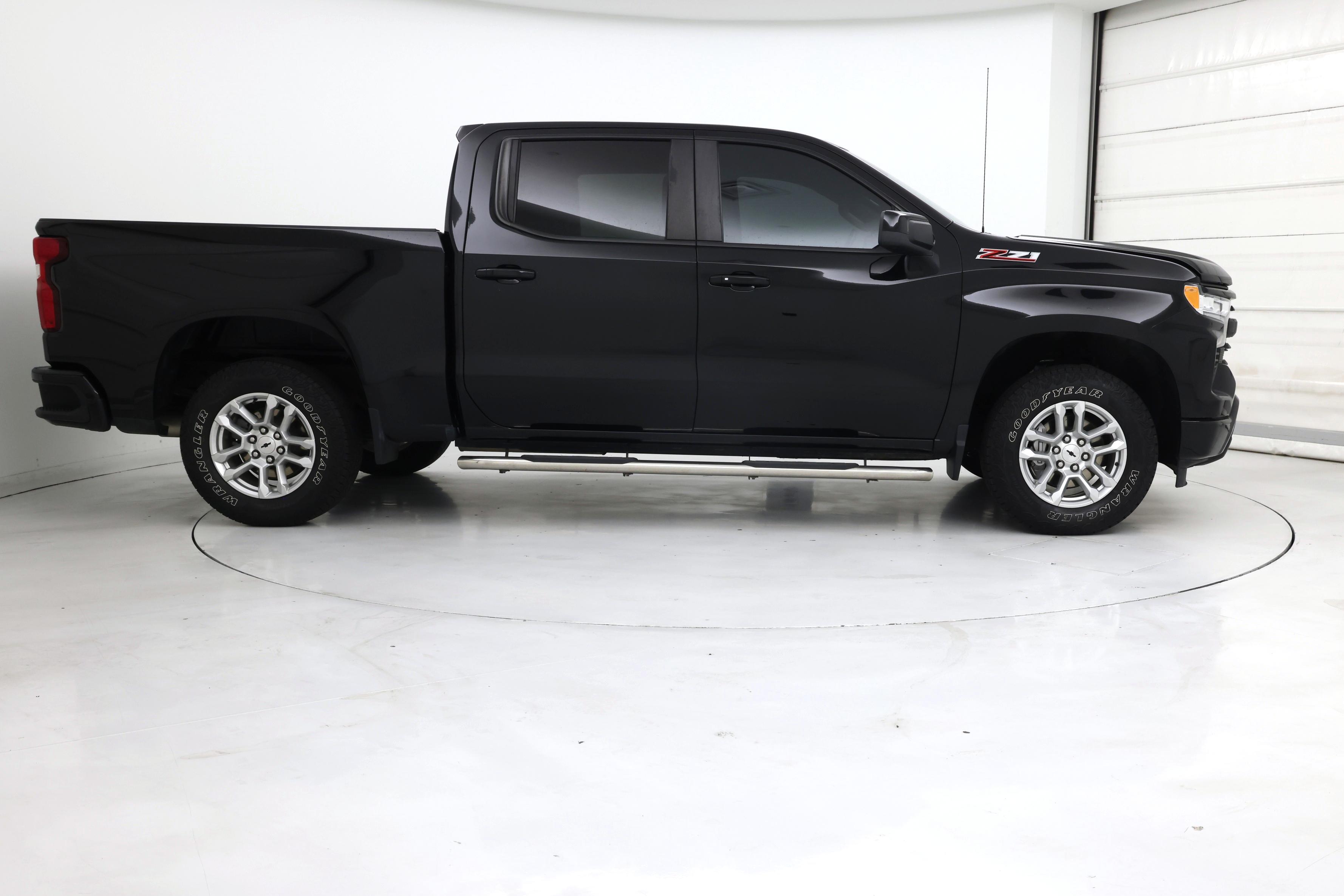 Thumbnail: 2023 Chevrolet Silverado 1500 - 7