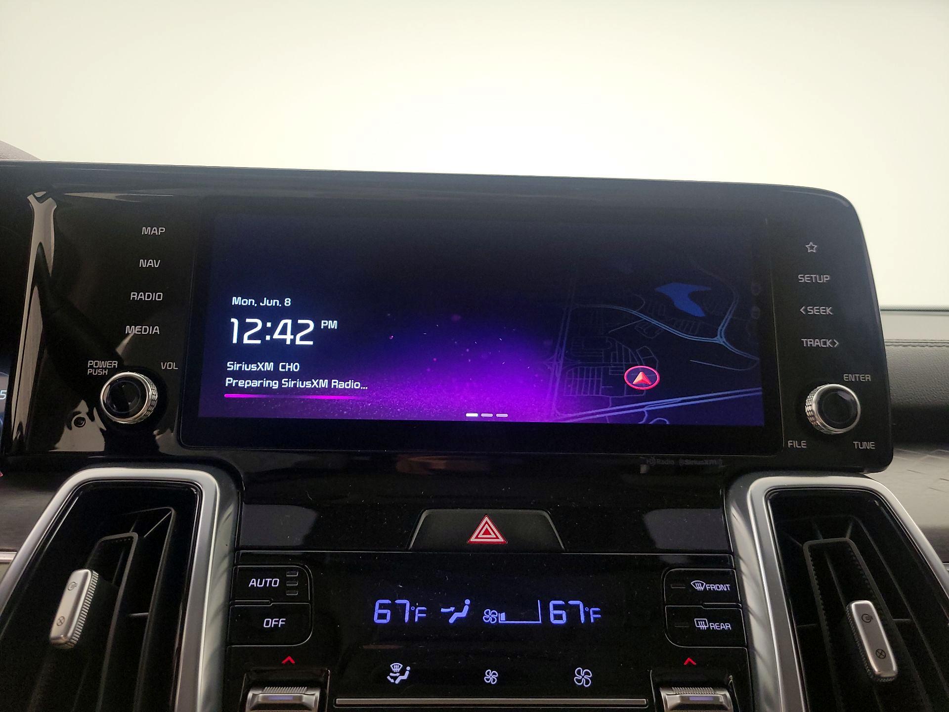 Thumbnail: 2023 Kia Sorento - 16
