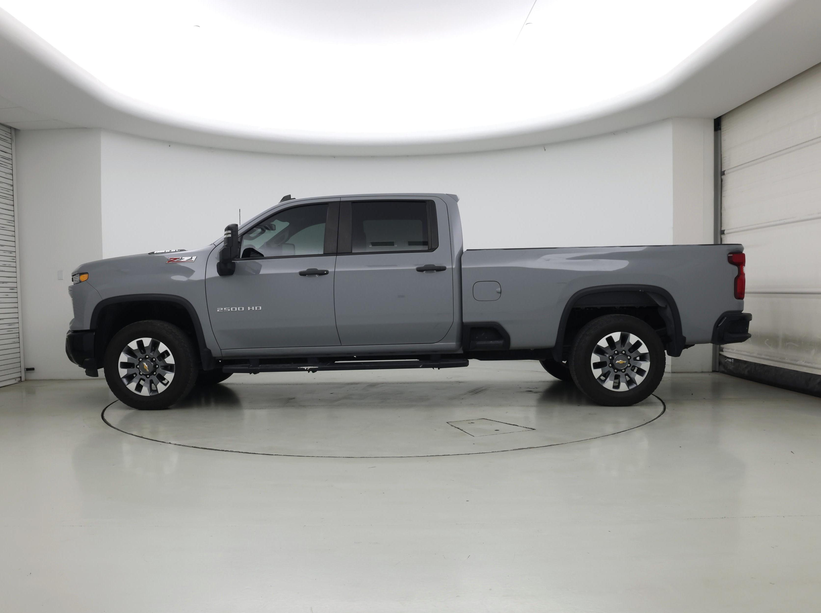 Thumbnail: 2024 Chevrolet Silverado 2500 - 3