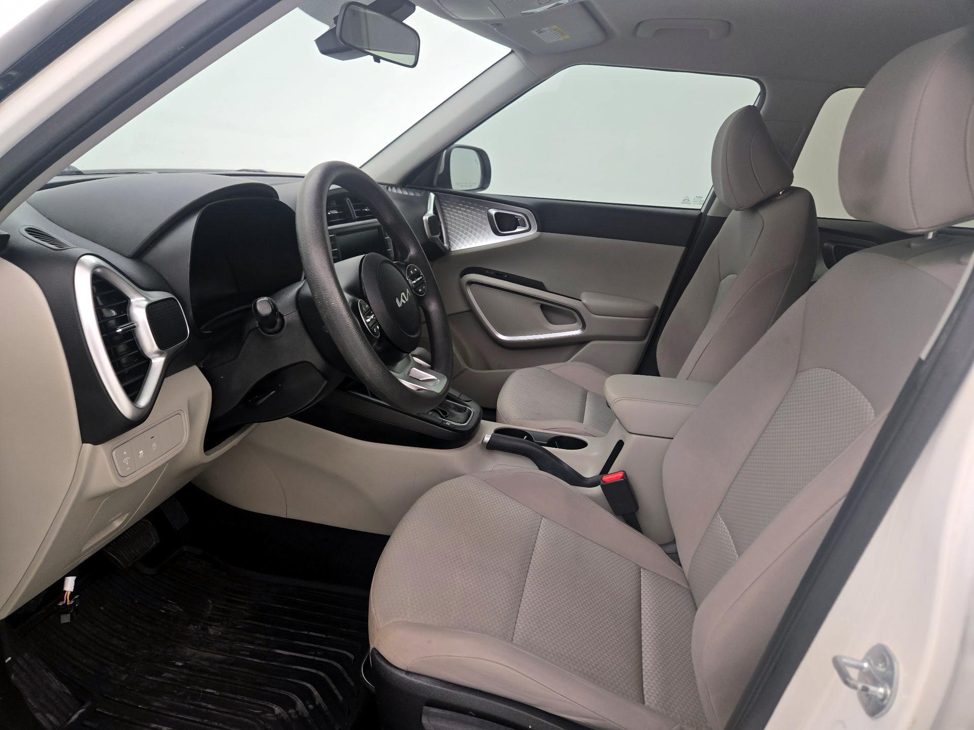Thumbnail: 2023 Kia Soul - 11