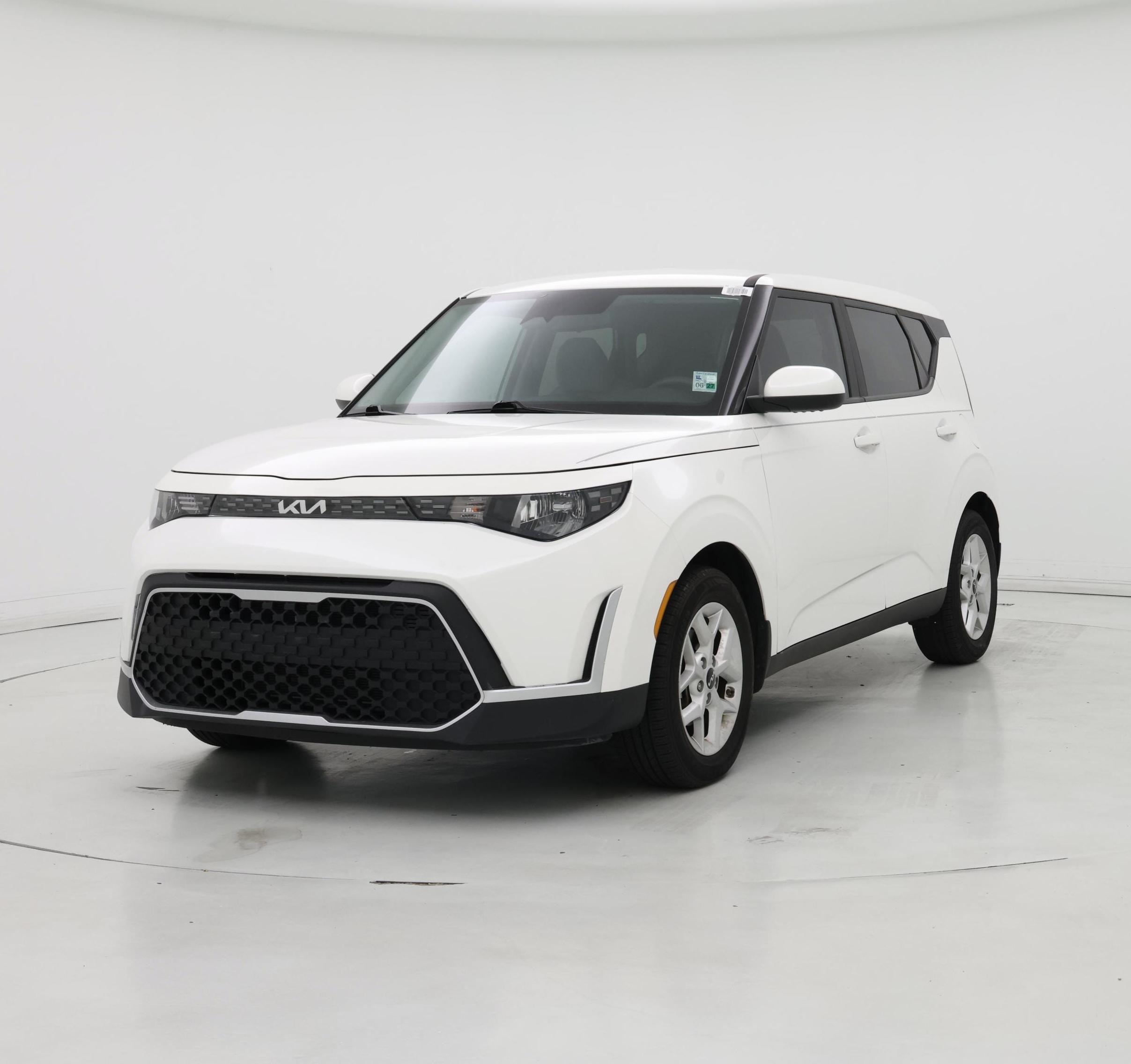 Thumbnail: 2023 Kia Soul - 4