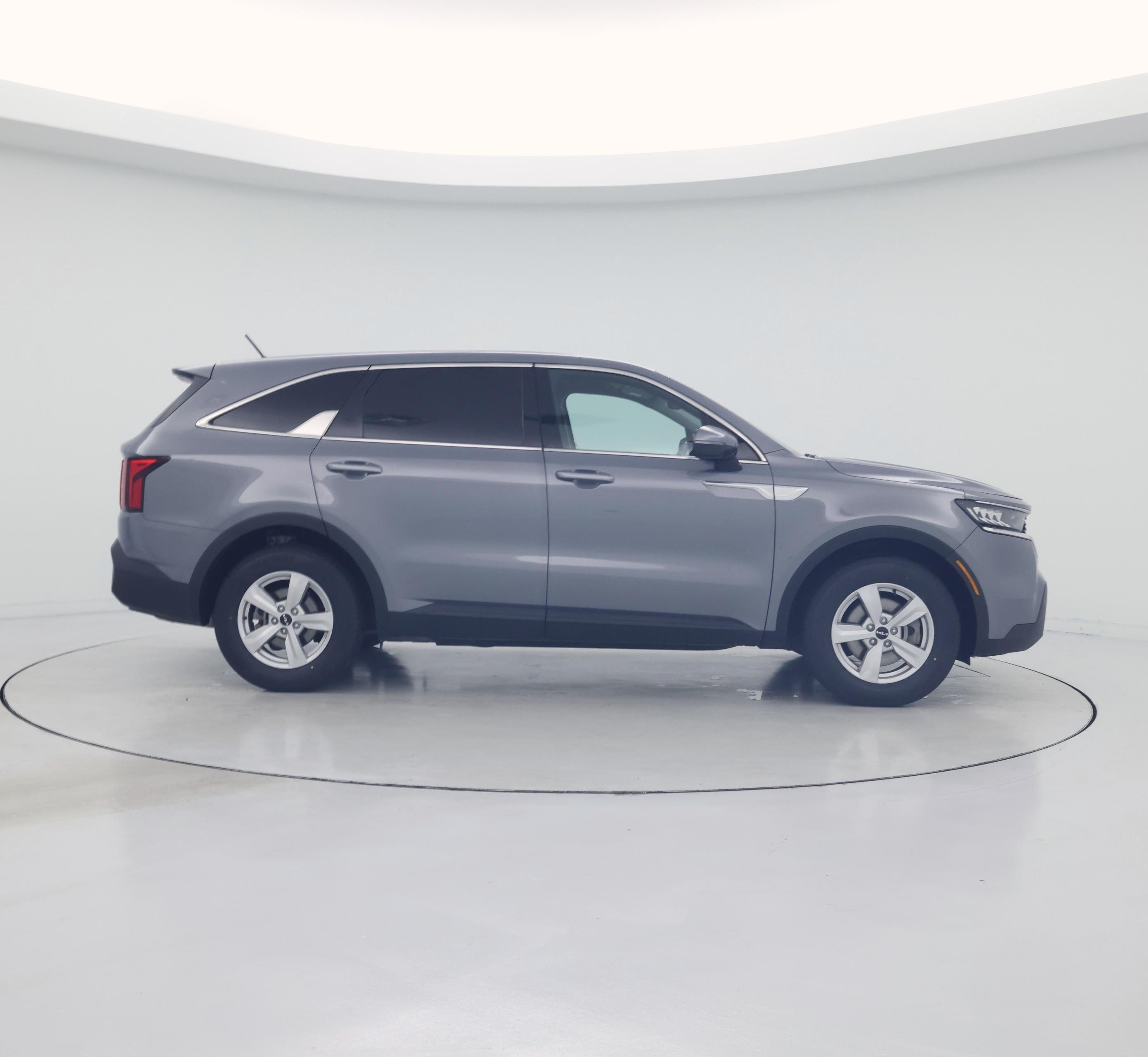 Thumbnail: 2023 Kia Sorento - 7