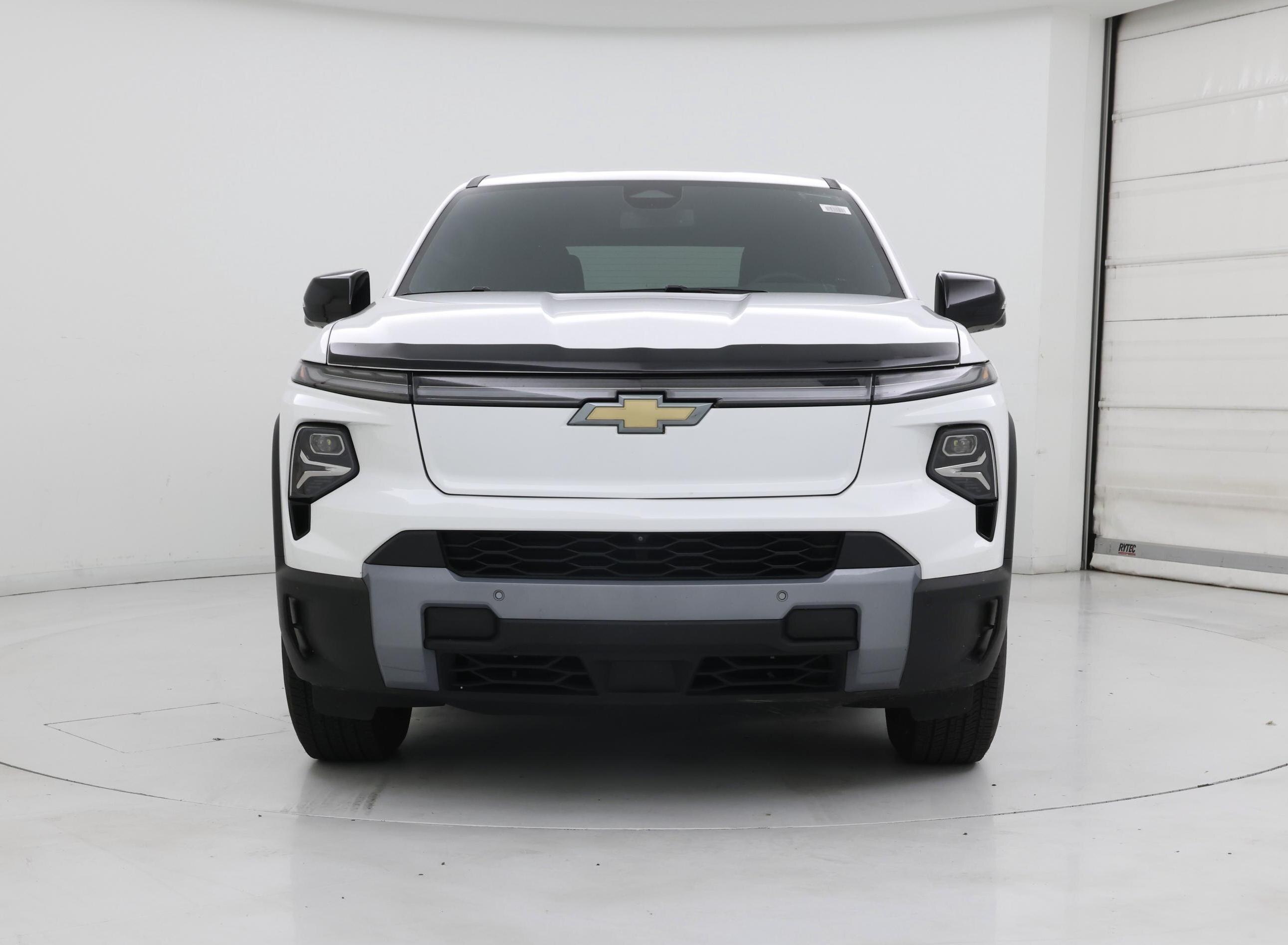 Thumbnail: 2025 Chevrolet Silverado EV - 5