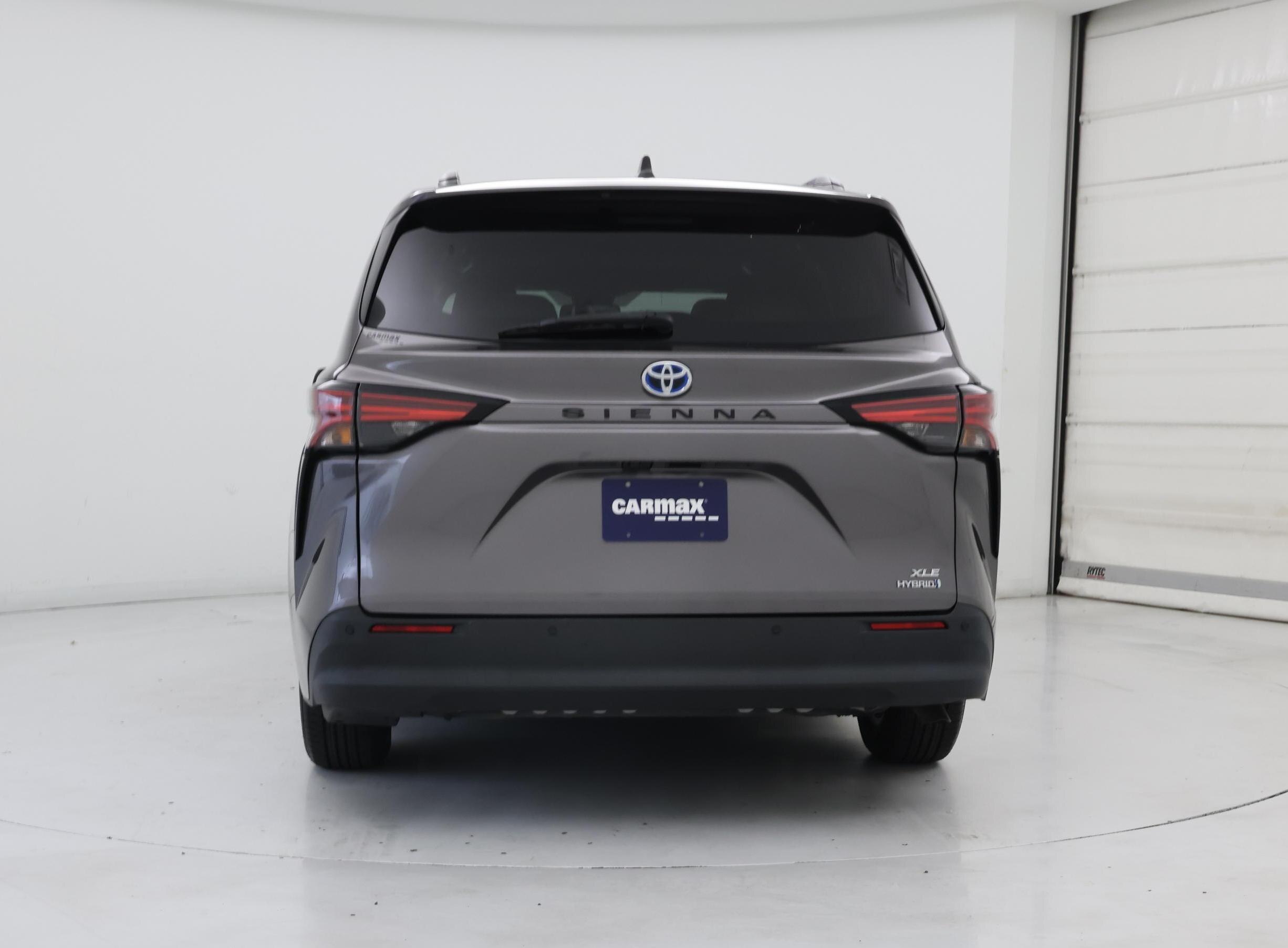 Thumbnail: 2021 Toyota Sienna - 6