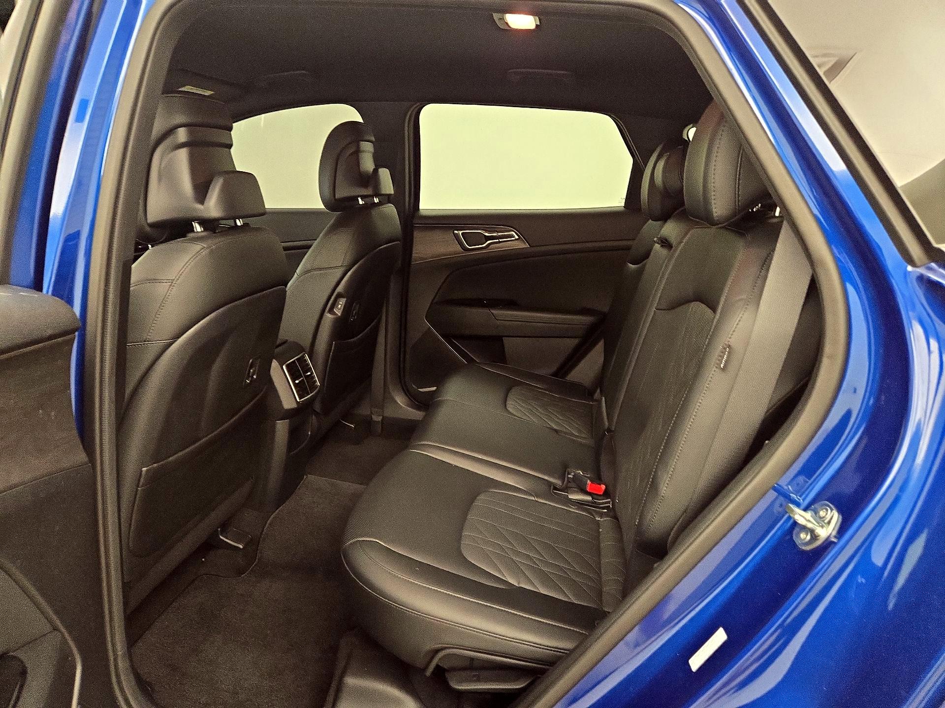 Thumbnail: 2025 Kia Sportage - 20