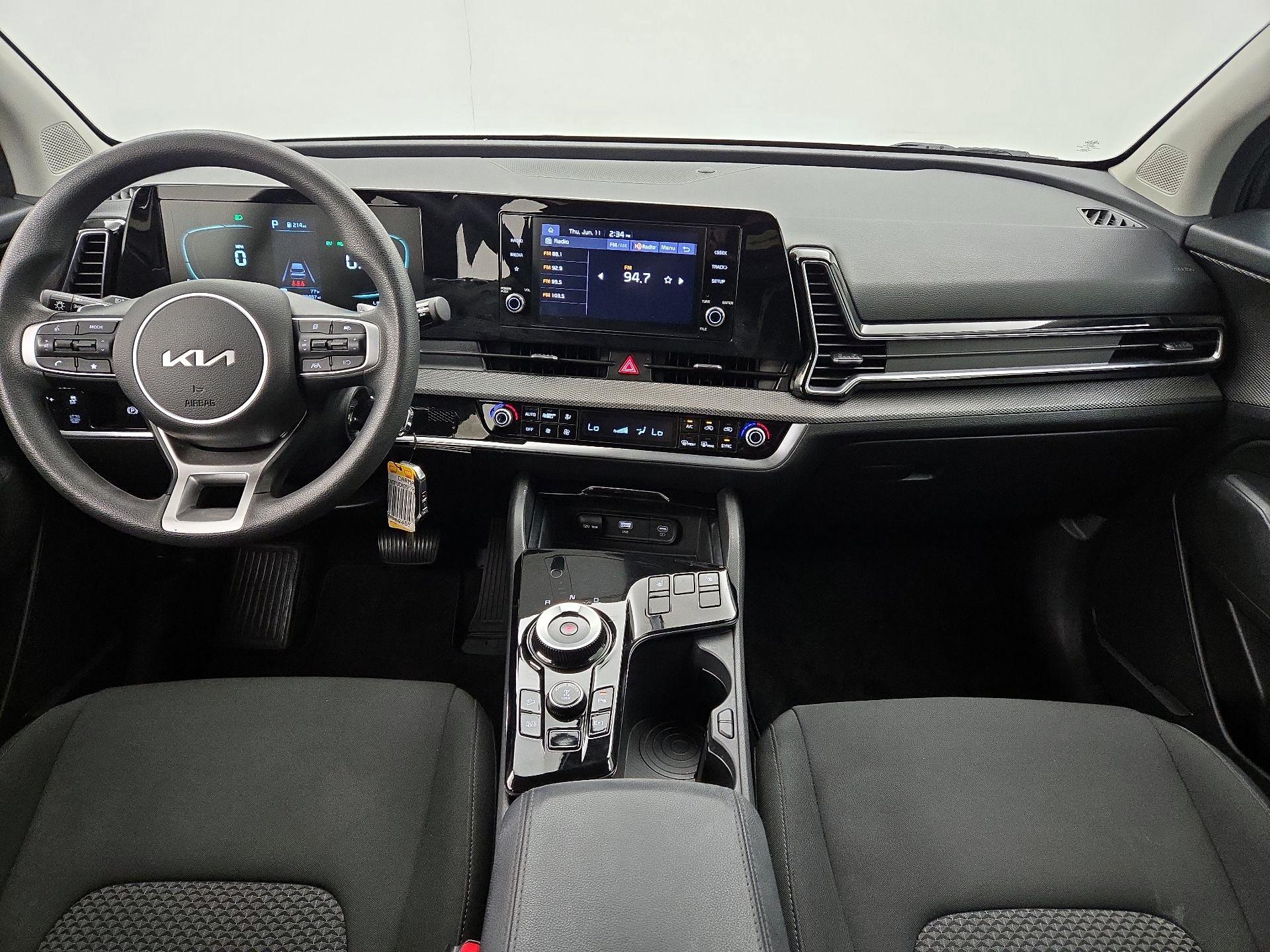 Thumbnail: 2023 Kia Sportage - 9