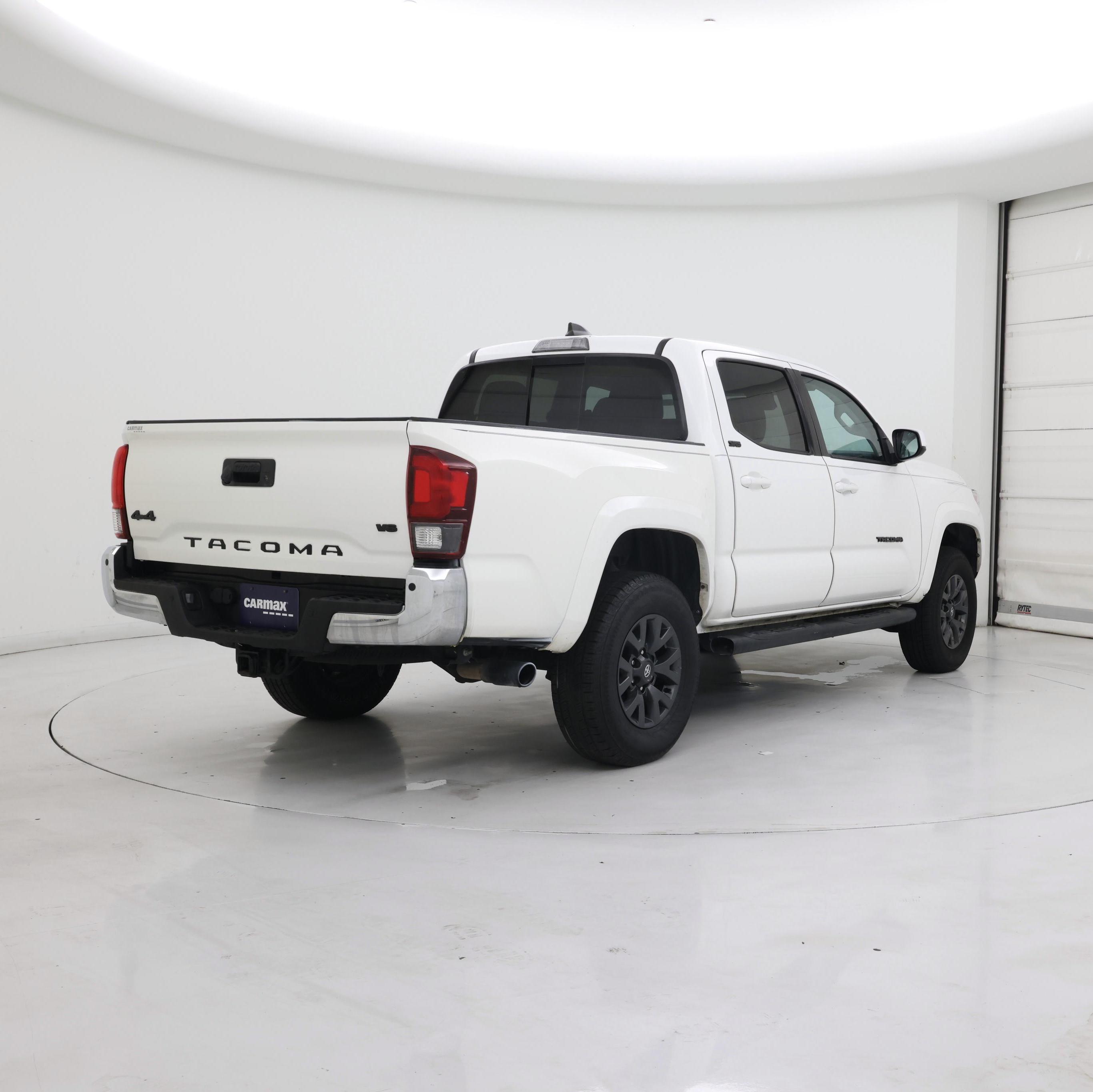 Thumbnail: 2023 Toyota Tacoma - 8