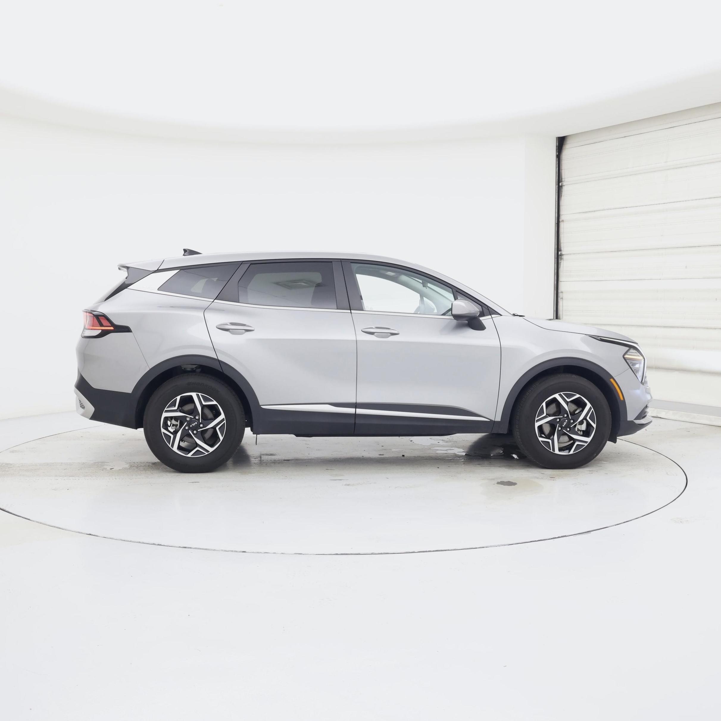 Thumbnail: 2025 Kia Sportage - 7