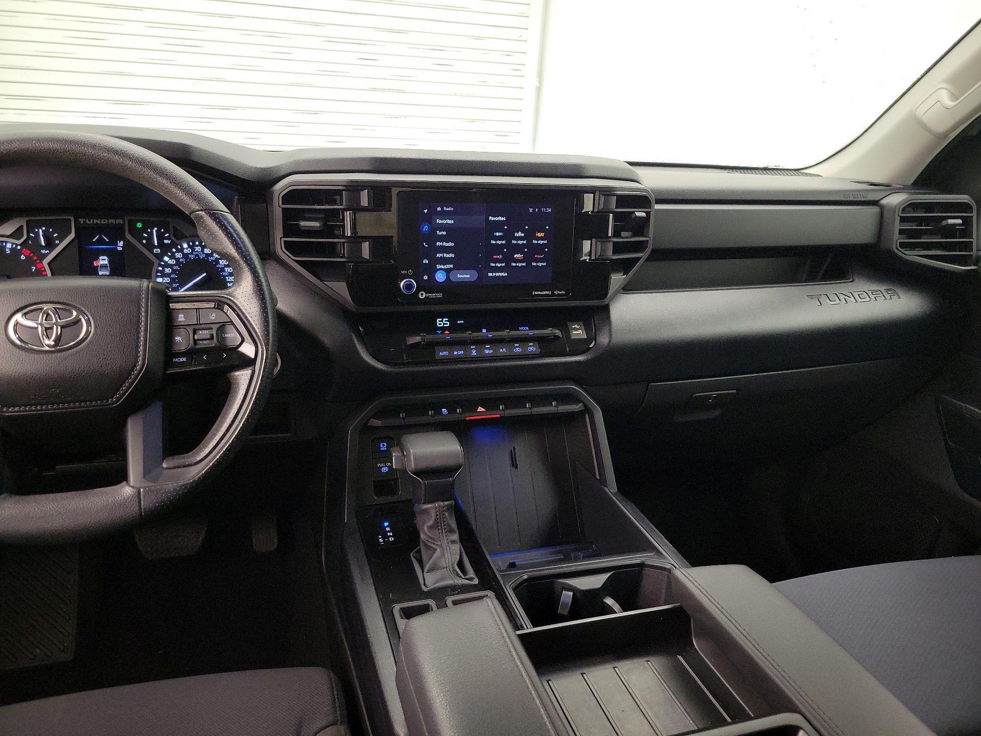 Thumbnail: 2023 Toyota Tundra - 9
