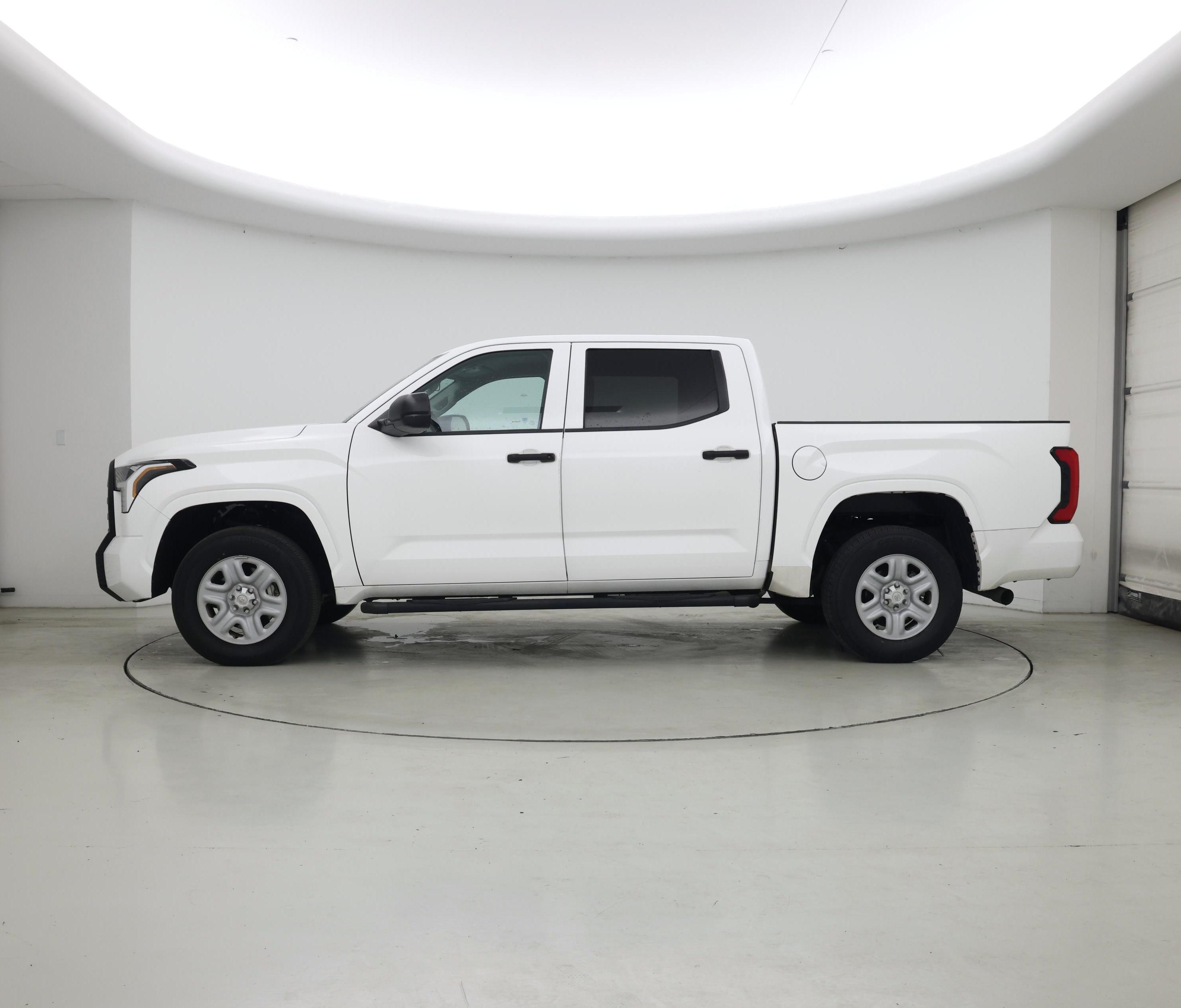 Thumbnail: 2023 Toyota Tundra - 3