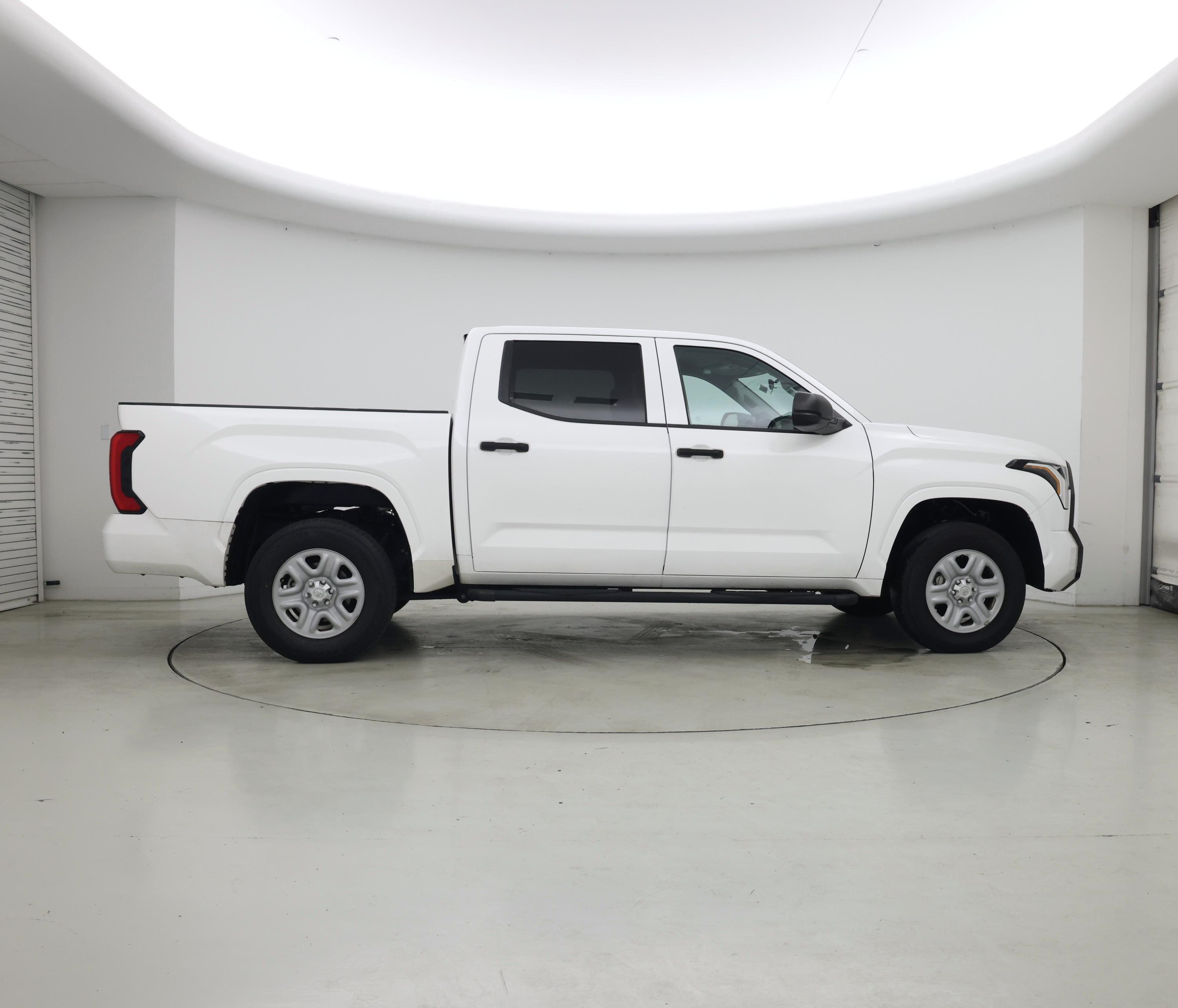 Thumbnail: 2023 Toyota Tundra - 7