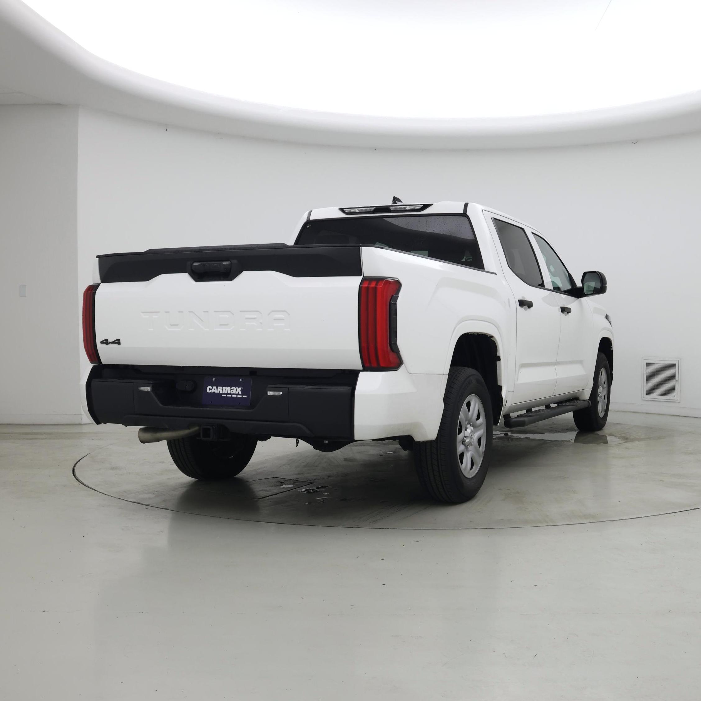 Thumbnail: 2023 Toyota Tundra - 8
