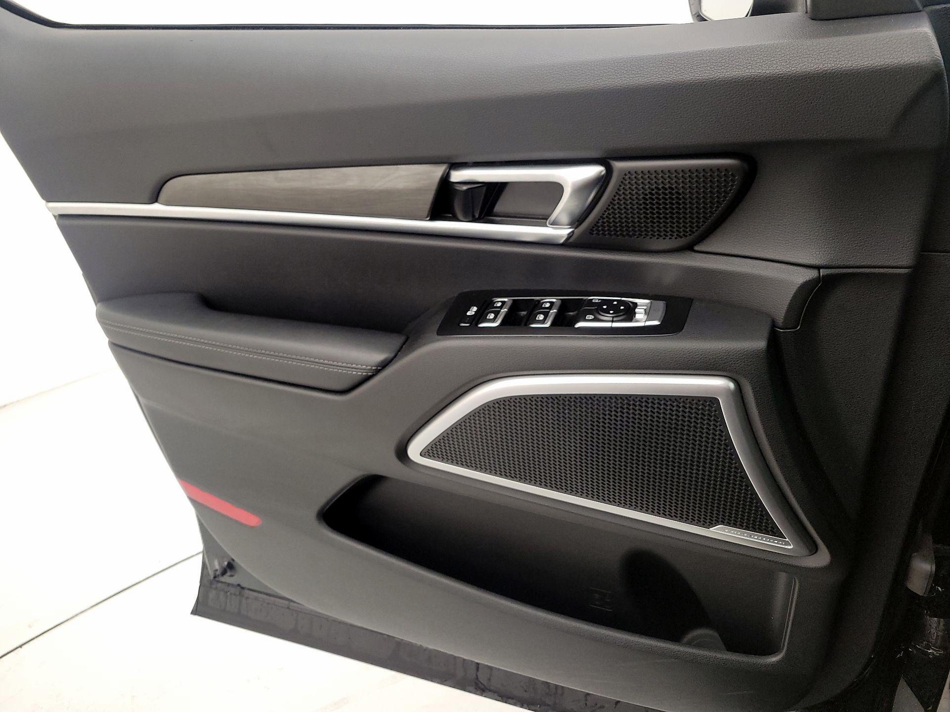 Thumbnail: 2023 Kia Telluride - 12