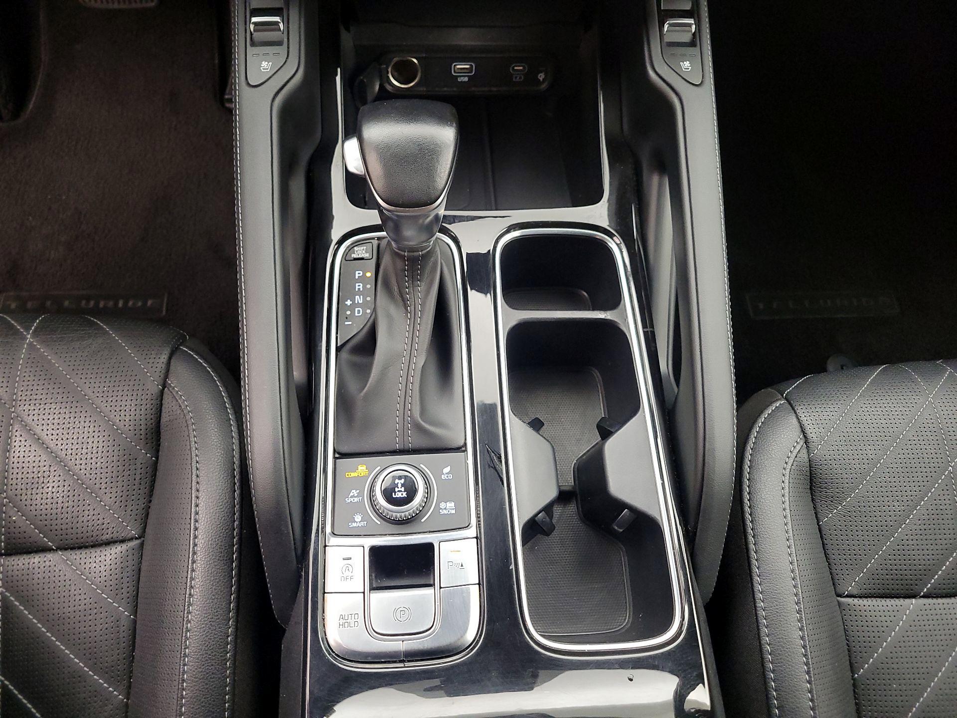 Thumbnail: 2023 Kia Telluride - 17