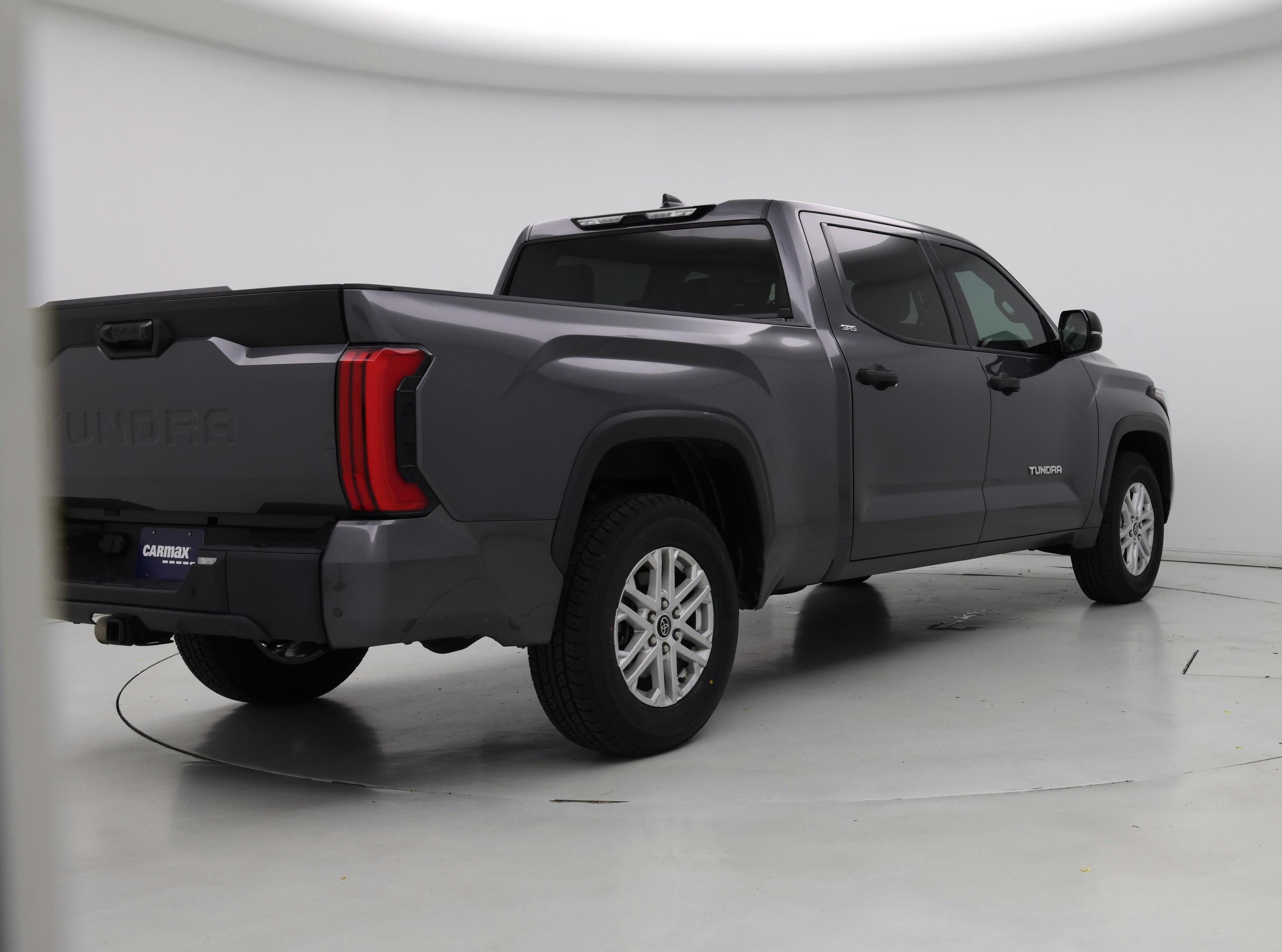 Thumbnail: 2023 Toyota Tundra - 8
